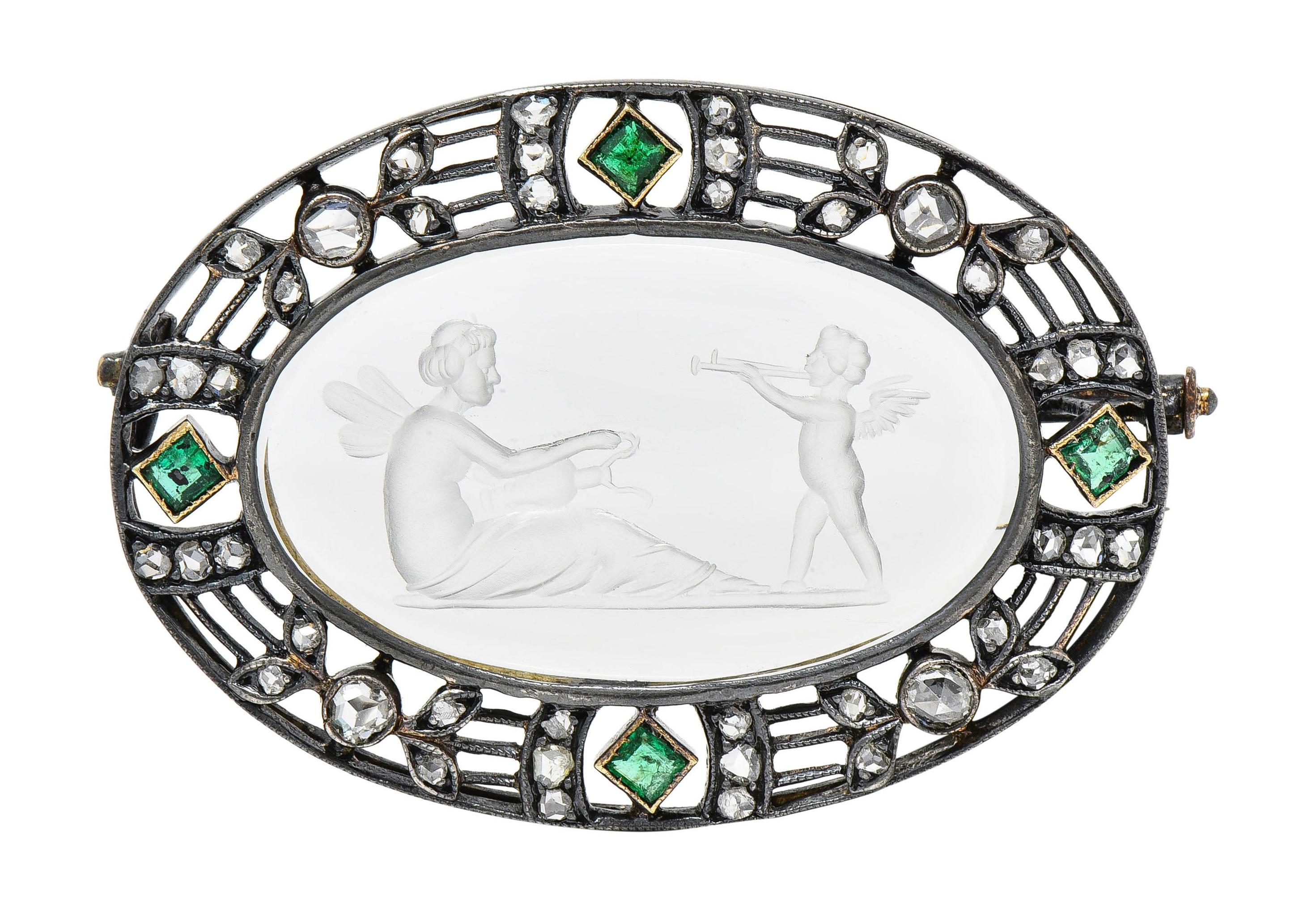 Broche ancienne de Cupidon psychédélique victorienne en or 18 carats, émeraude, diamant et quartz en vente 3
