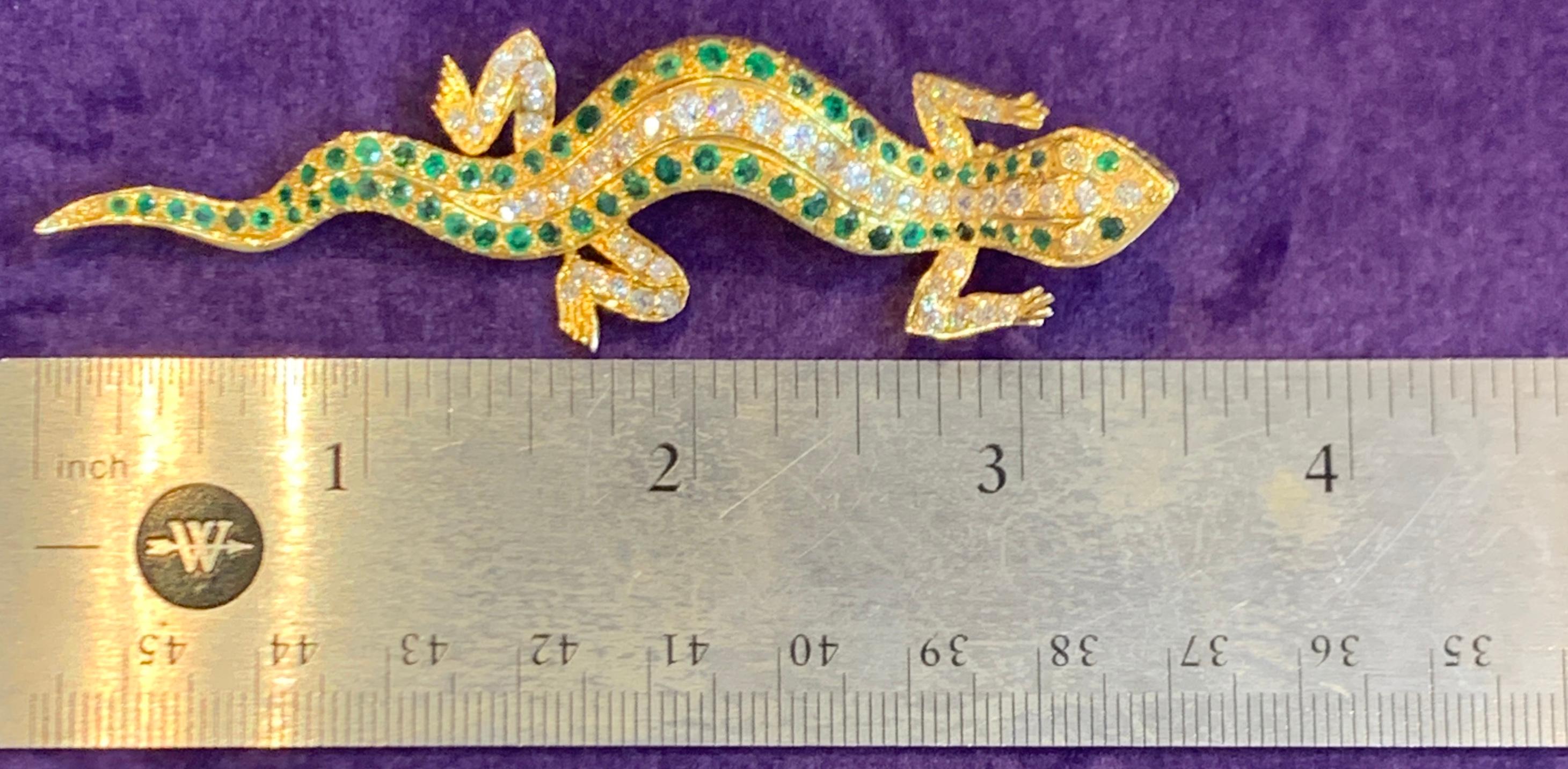 Victorian Emerald and Diamond Salamander Brooch In Excellent Condition For Sale In New York, NY