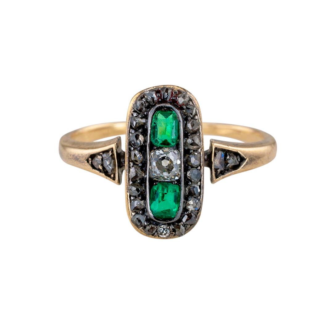 Victorian emerald old mine-cut diamond and yellow gold ring circa 1870.  Clear and concise information you want to know is listed below.  Contact us right away if you have additional questions.  We are here to connect you with beautiful and