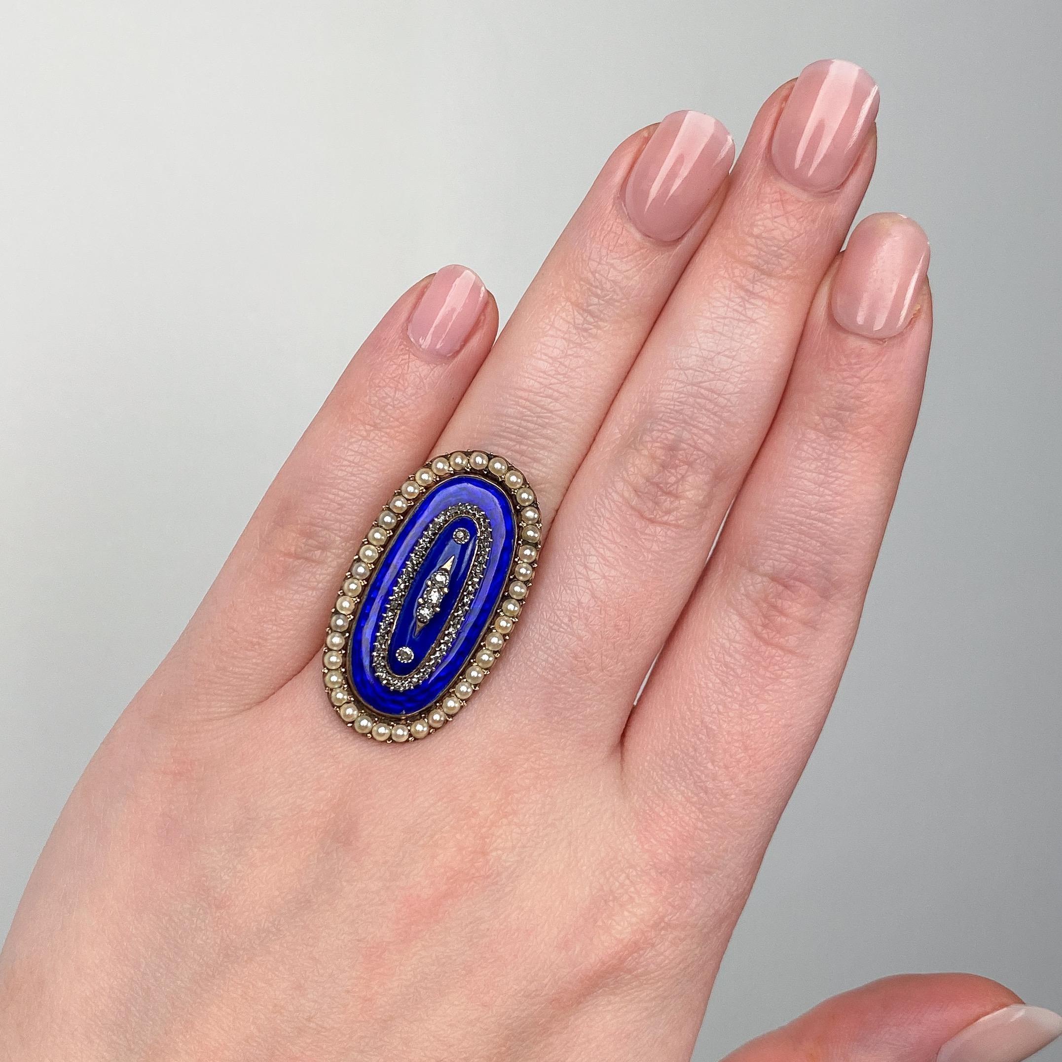 Anello vittoriano con smalto e perle in oro 14k In condizioni buone in vendita a Lewisburg, PA
