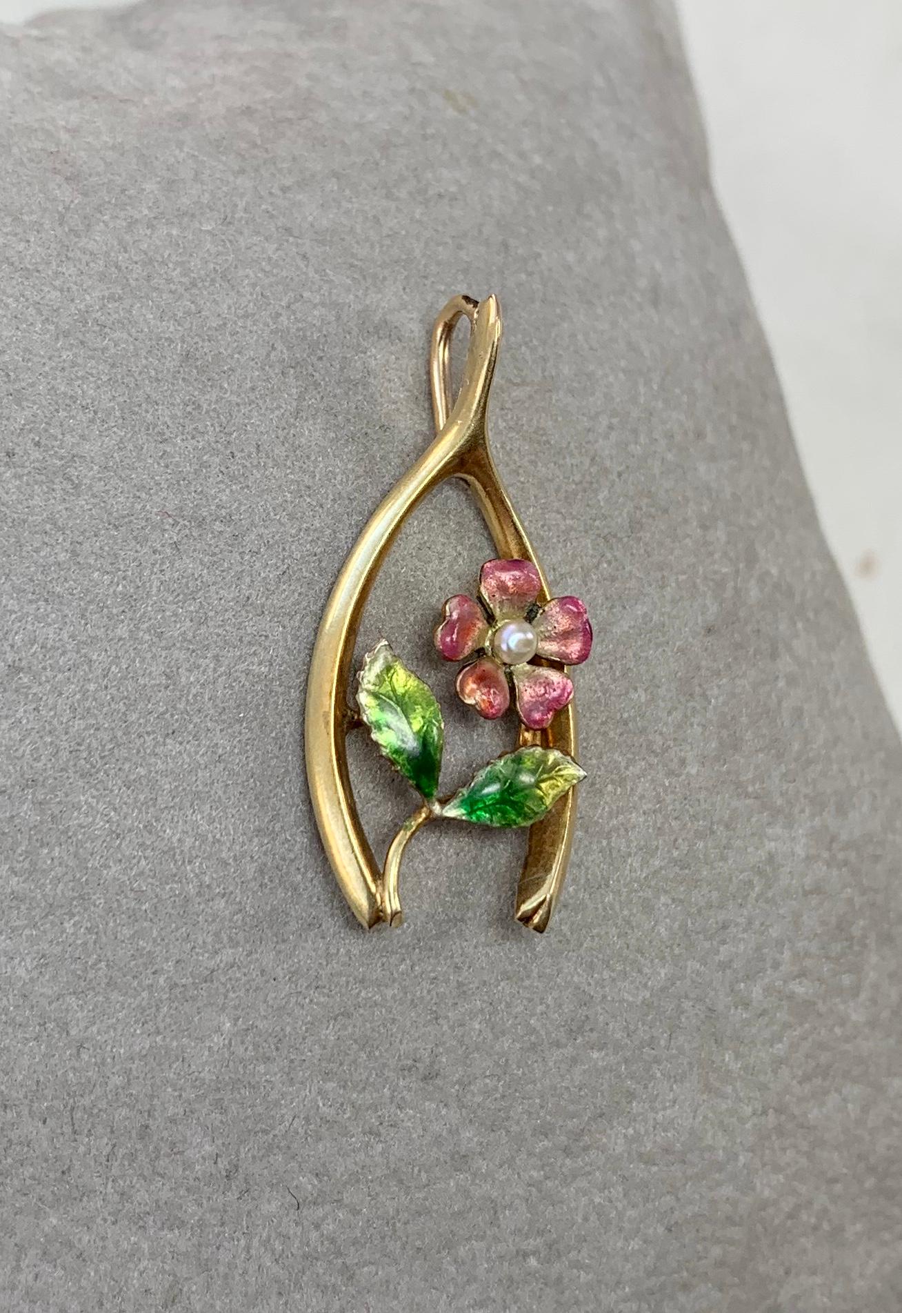 Victorian Enamel Forget Me Not Flower Pendant Necklace Horseshoe Wishbone Gold For Sale 3