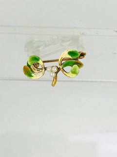 Victorian Enamel Pin, Granny Apple Color Green with Seed Pearls