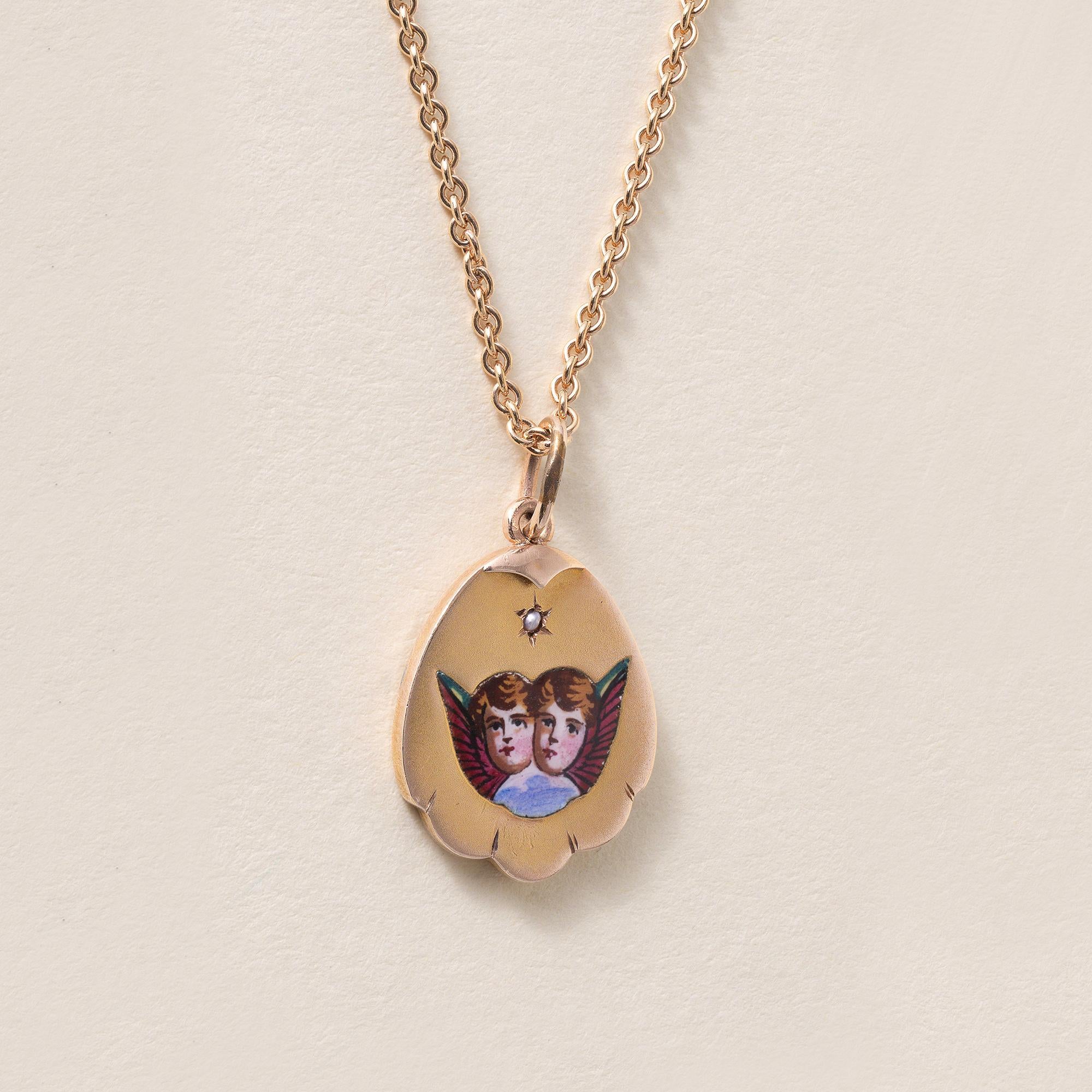 Round Cut Victorian Enameled Angel Faces with Wings Pendant Necklace 14k/18k Rose Gold For Sale