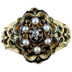 Victorian Enameled Bracelet, France, Circa 1850, 18 Karat Gold