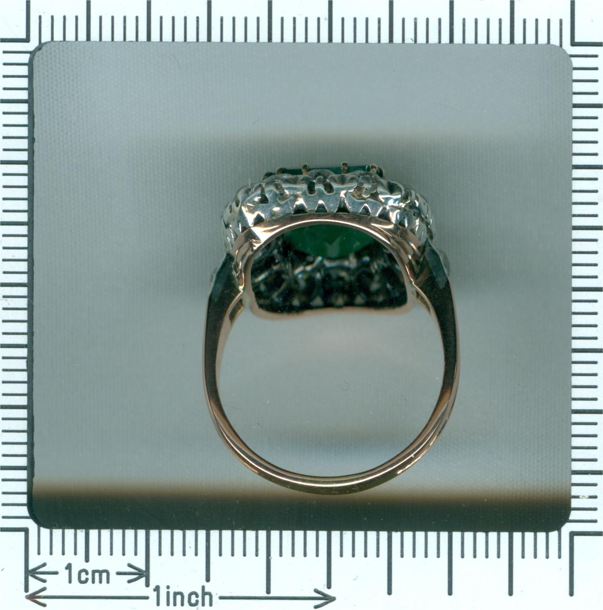 Victorian Engagement Ring with Brilliant Cut Diamond and Large Certified Emerald For Sale 7