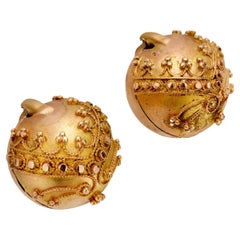 Victorian English 15k Etruscan Coach Covers