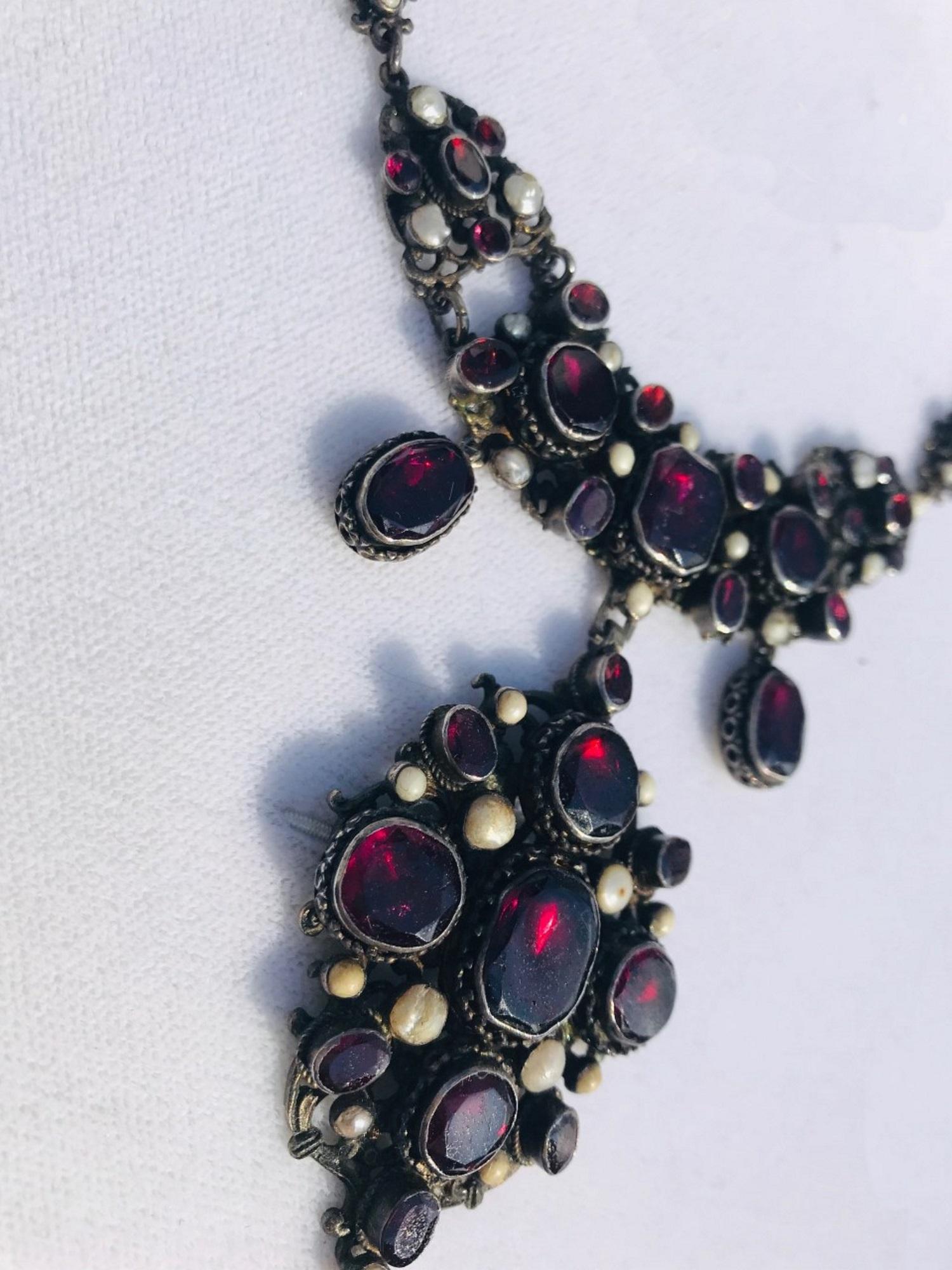 19th Century Victorian English Bib Necklace Garnets with Pearl Accents, circa 1870 For Sale