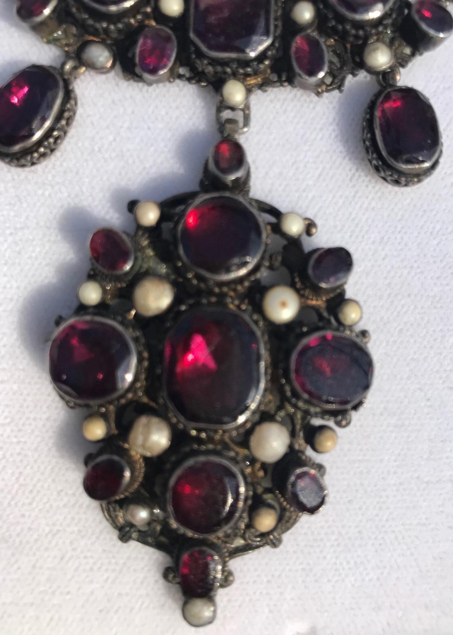 Silver Victorian English Bib Necklace Garnets with Pearl Accents, circa 1870 For Sale