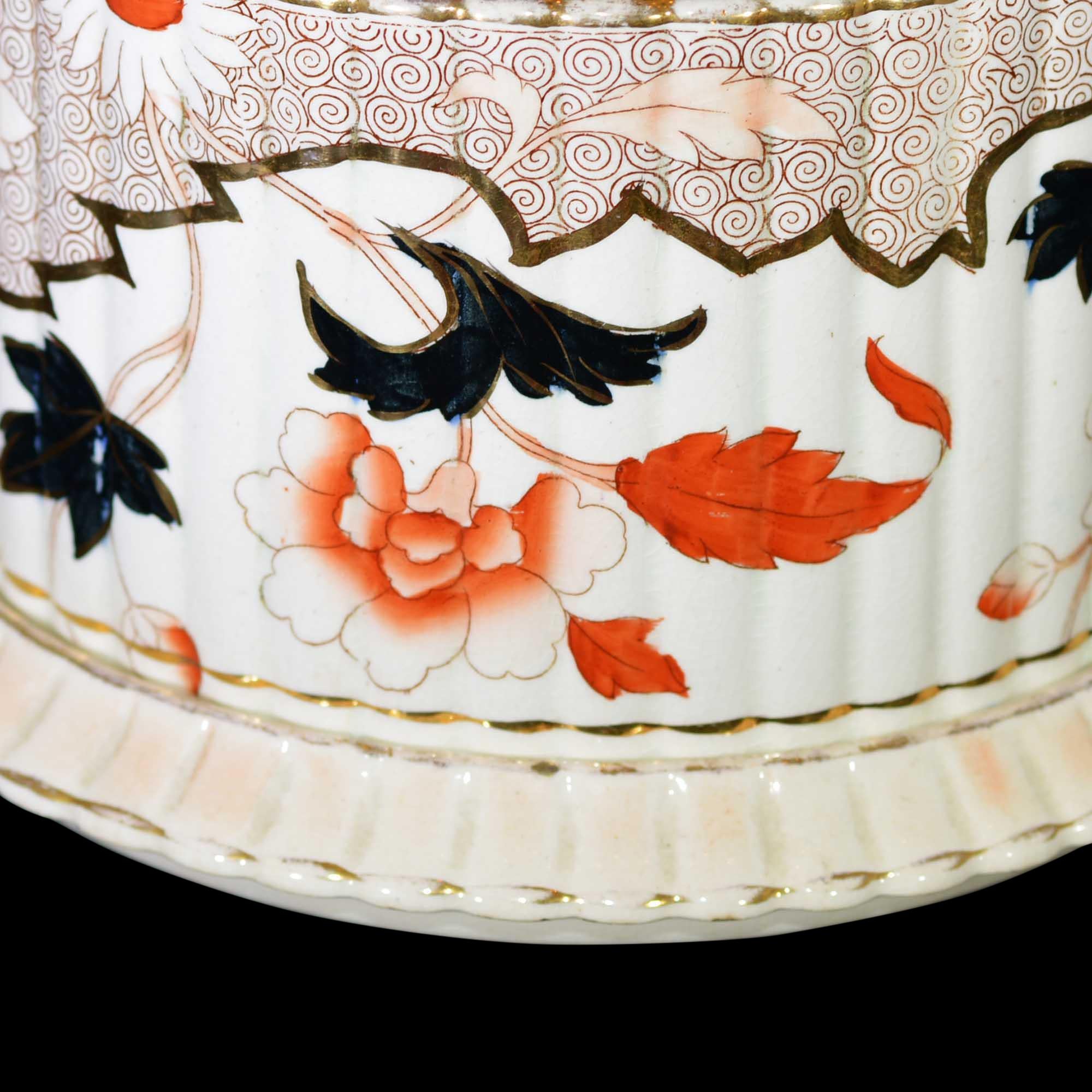 Aesthetic Movement Victorian English Ceramic Cheese Dome with Printed and Hand Painted Decoration For Sale