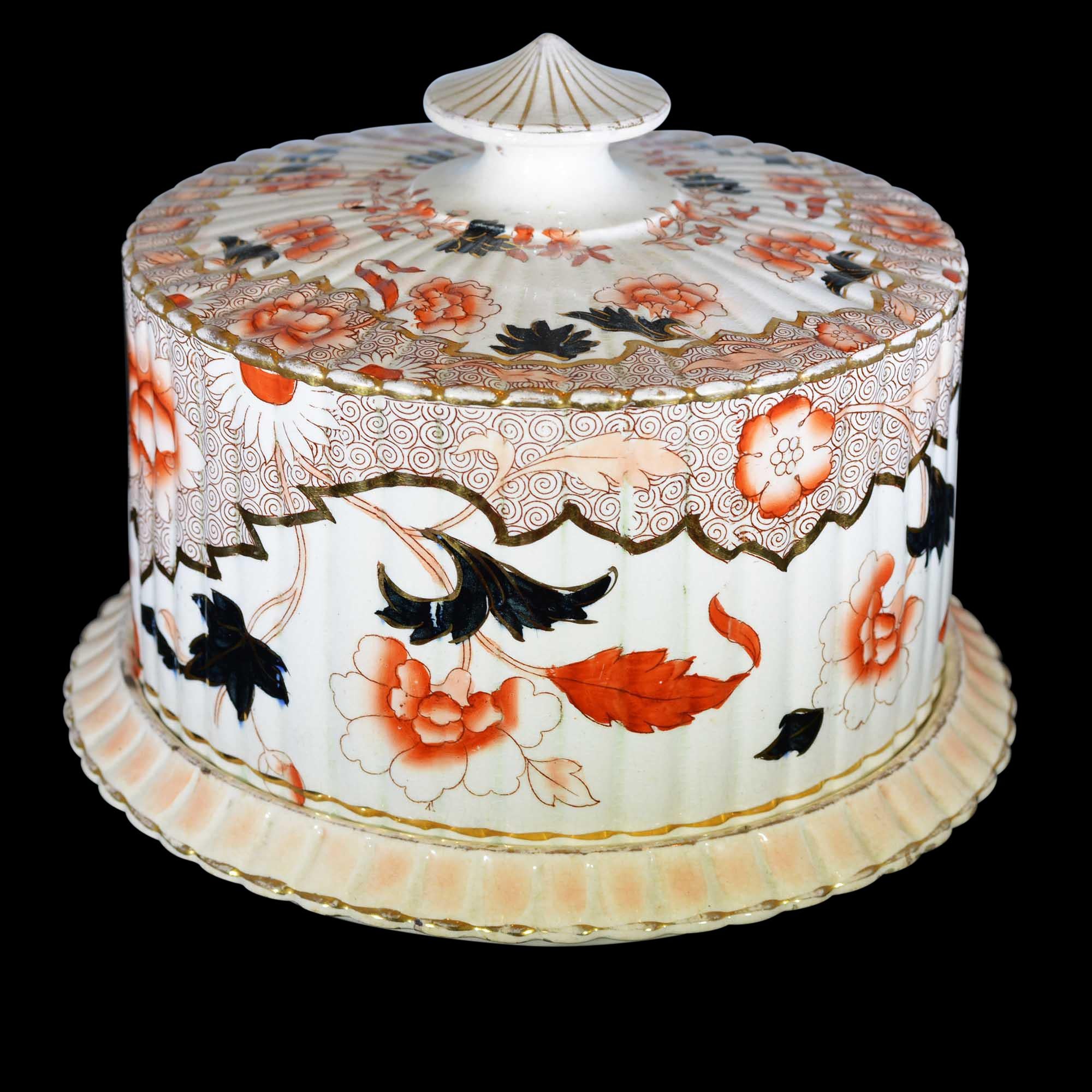 Victorian English Ceramic Cheese Dome with Printed and Hand Painted Decoration In Fair Condition For Sale In Pataskala, OH