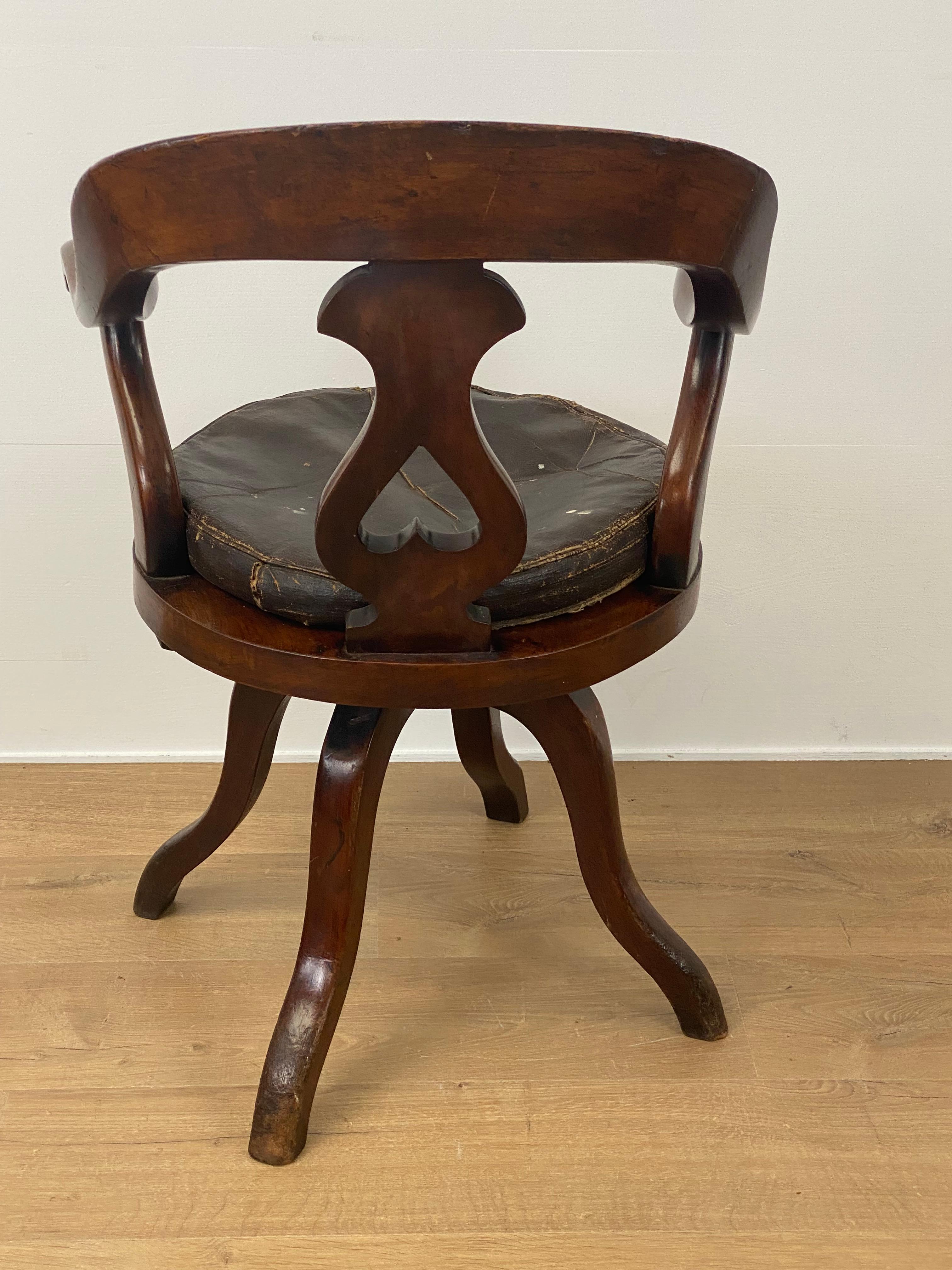 Mid-19th Century Victorian  English Desk Chair For Sale
