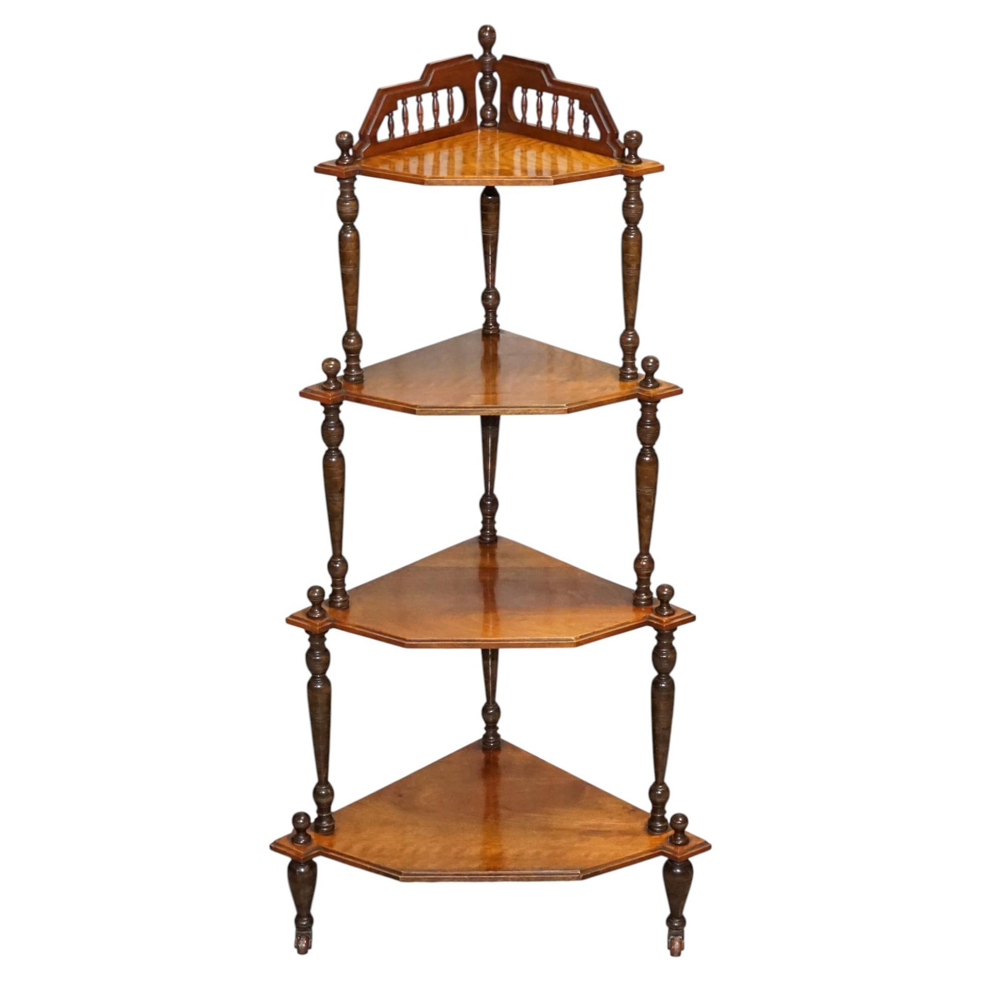 INLAiD INGLÉS VICTORIANO BURR WALNUT CORNER WHATNOT STAND en venta