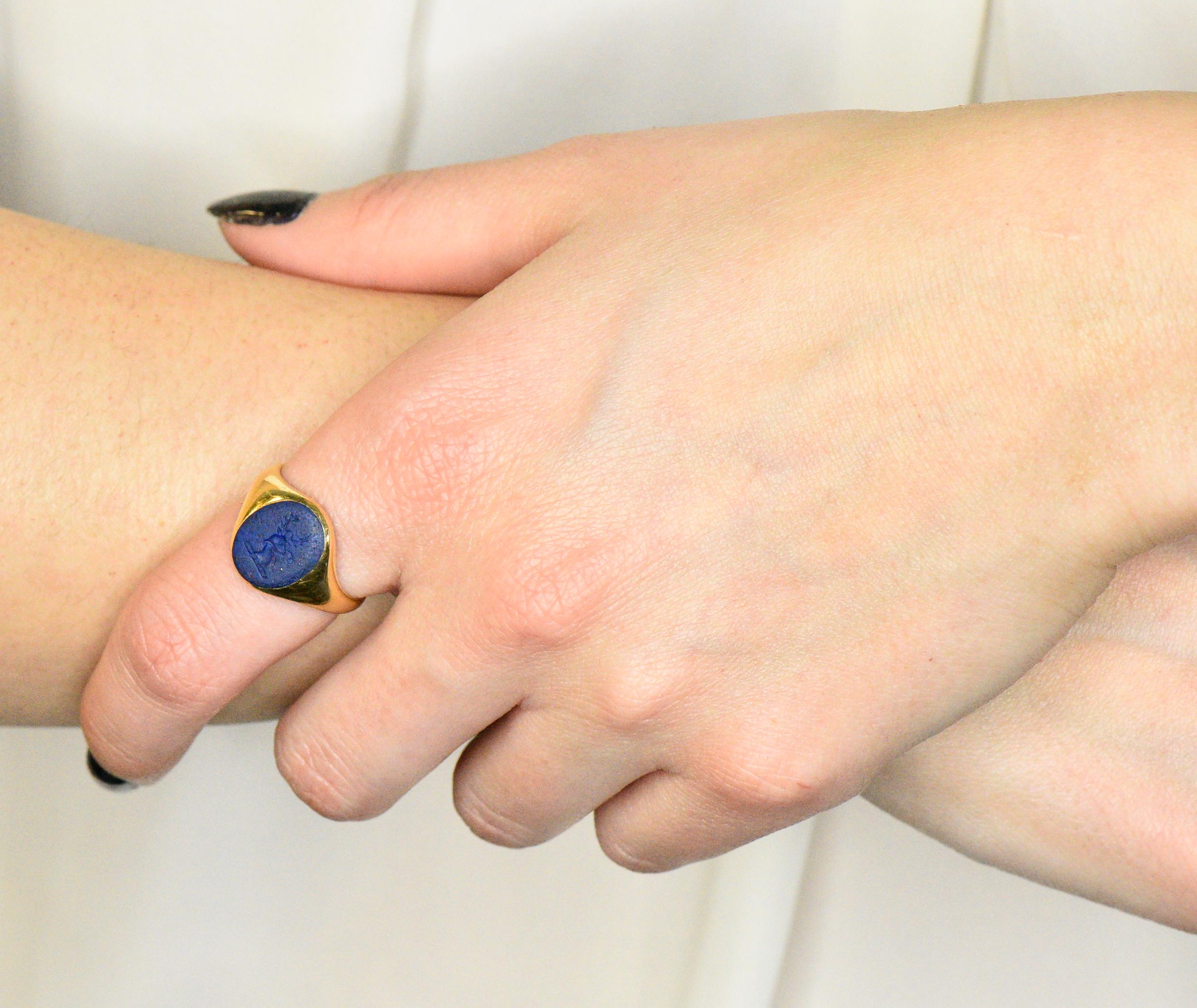 Victorian English Lapis Lazuli 18 Karat Gold Signet Unisex Stag Ring 3