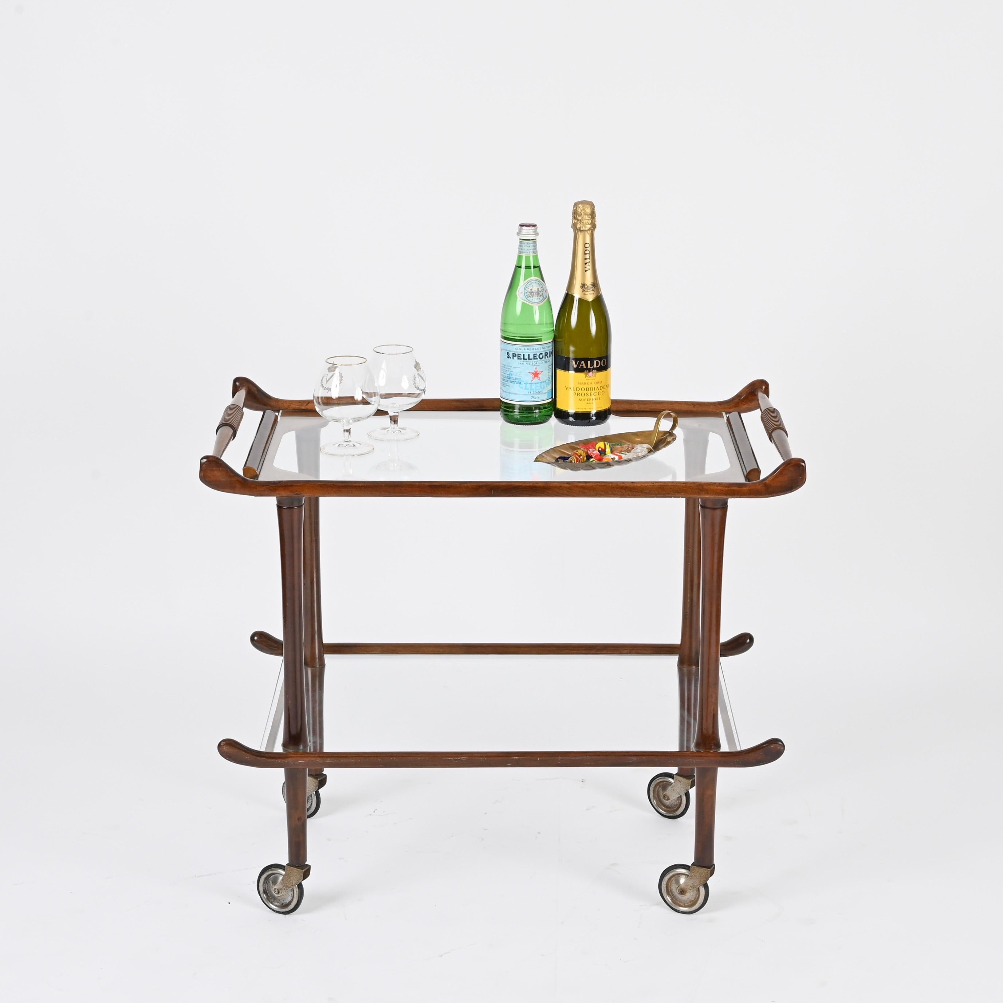 Victorian English Mahogany Serving Trolley with Original Glass, Early 1900s For Sale 1