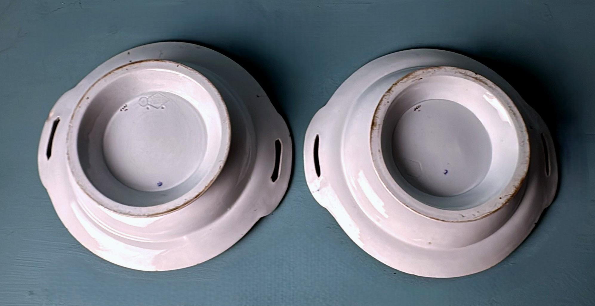 Victorian English Porcelain Tureens Pair Transferware Decoration And Gilt Accent For Sale 1