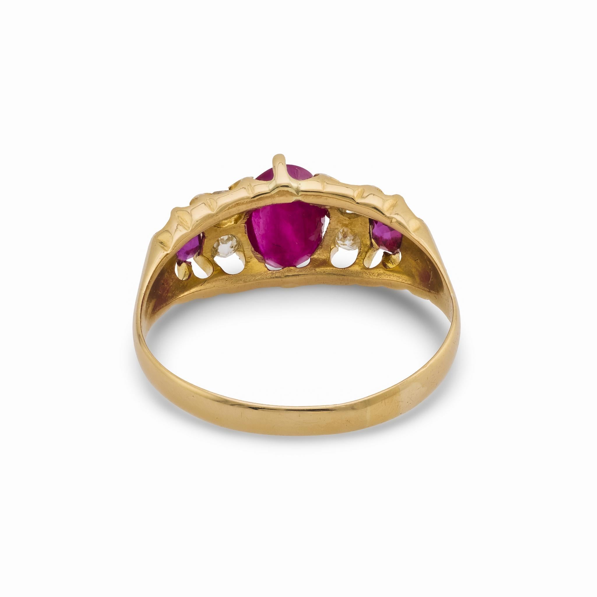 Donna Victorian English ruby diamond 18k yellow gold band in vendita