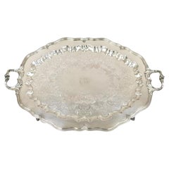 Bandeja de servir ovalada festoneada chapada en plata inglesa victoriana de Sheffield