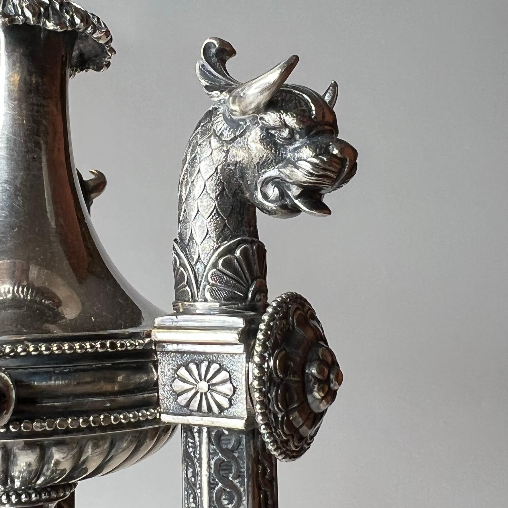 Centre de table épergne anglais victorien en argent sterling par Manoah Rhodes & Sons, vers 1890 Bon état - En vente à New York, NY