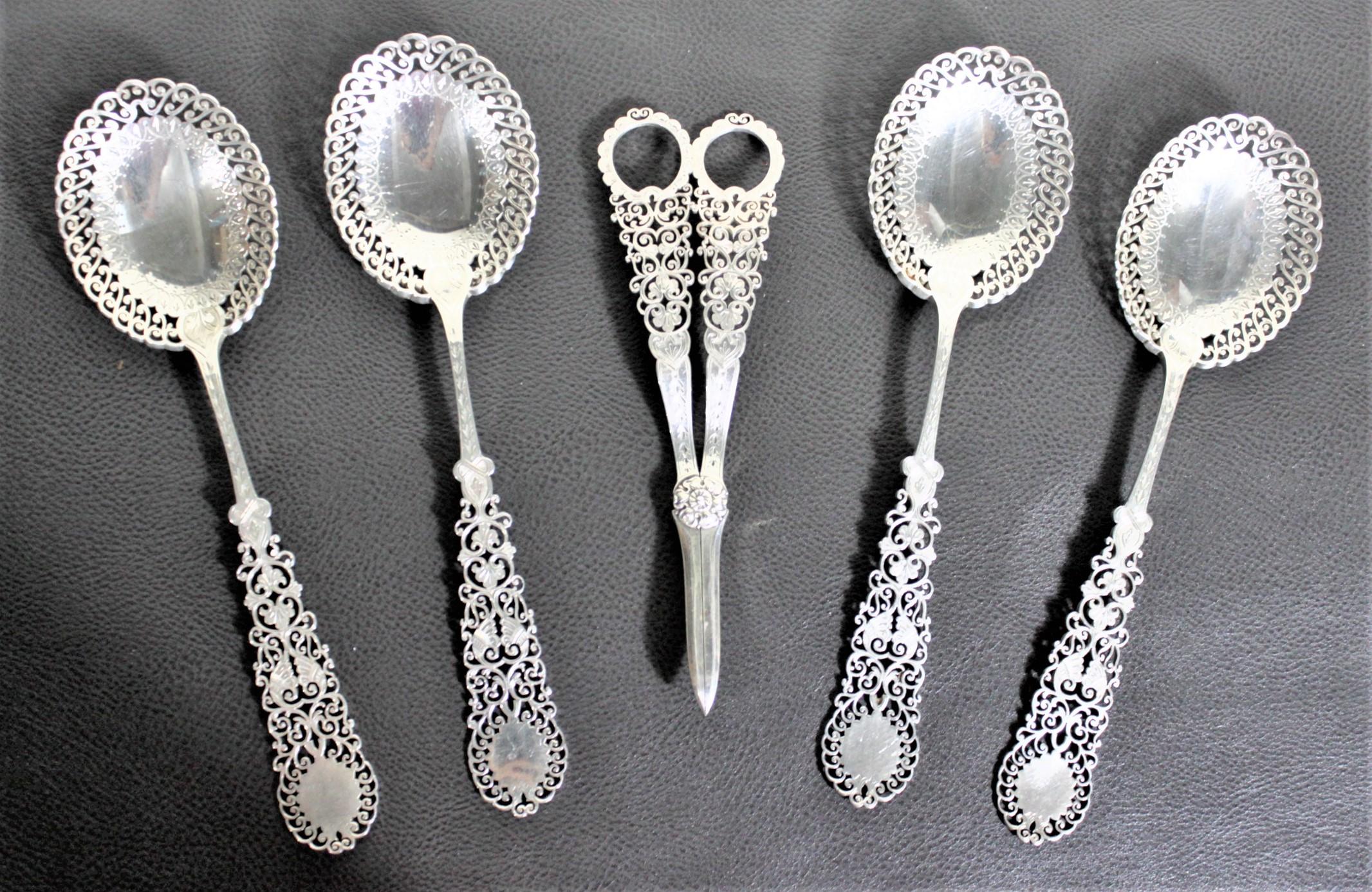 spoon case