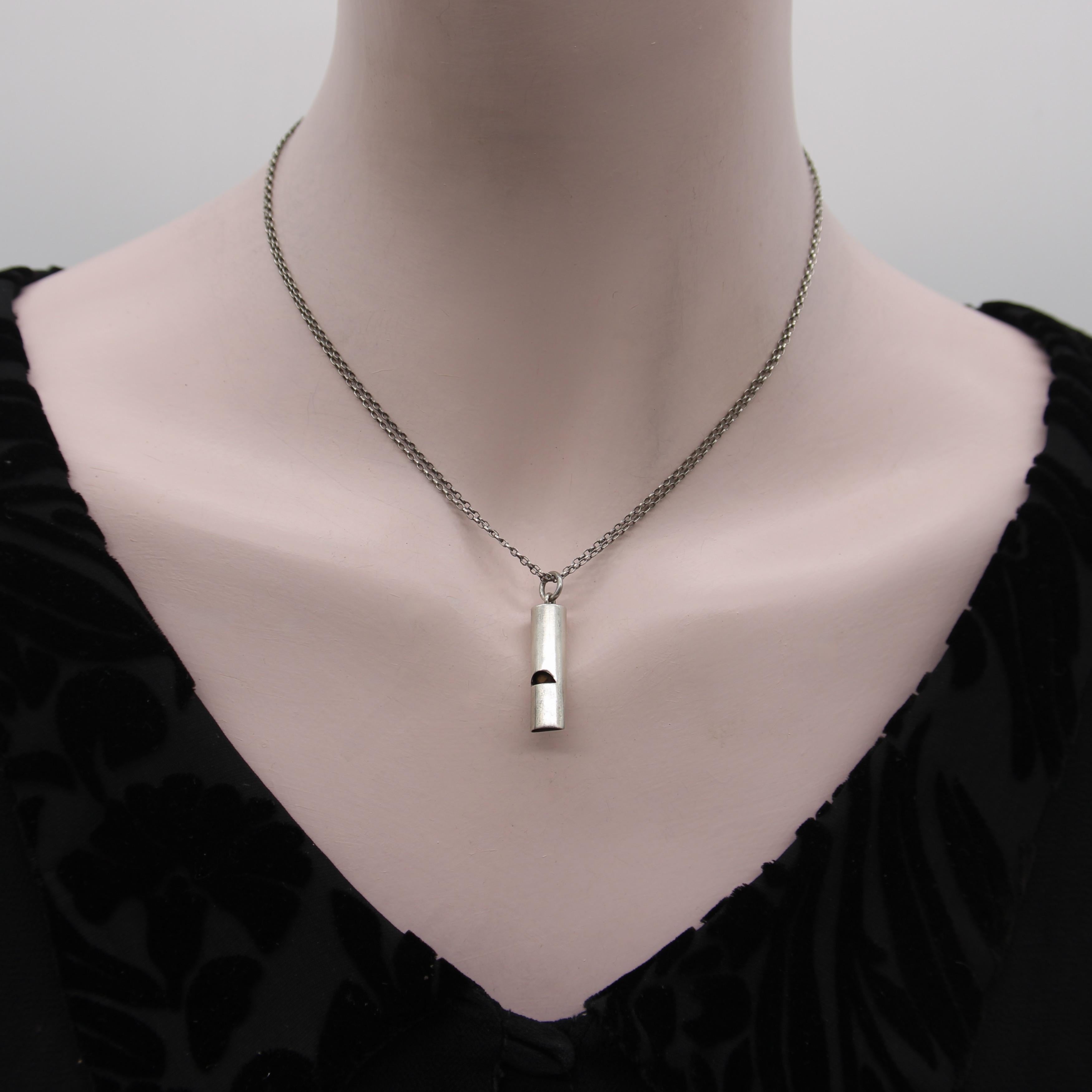 Victorian English Sterling Silver Cylindrical Whistle For Sale 3