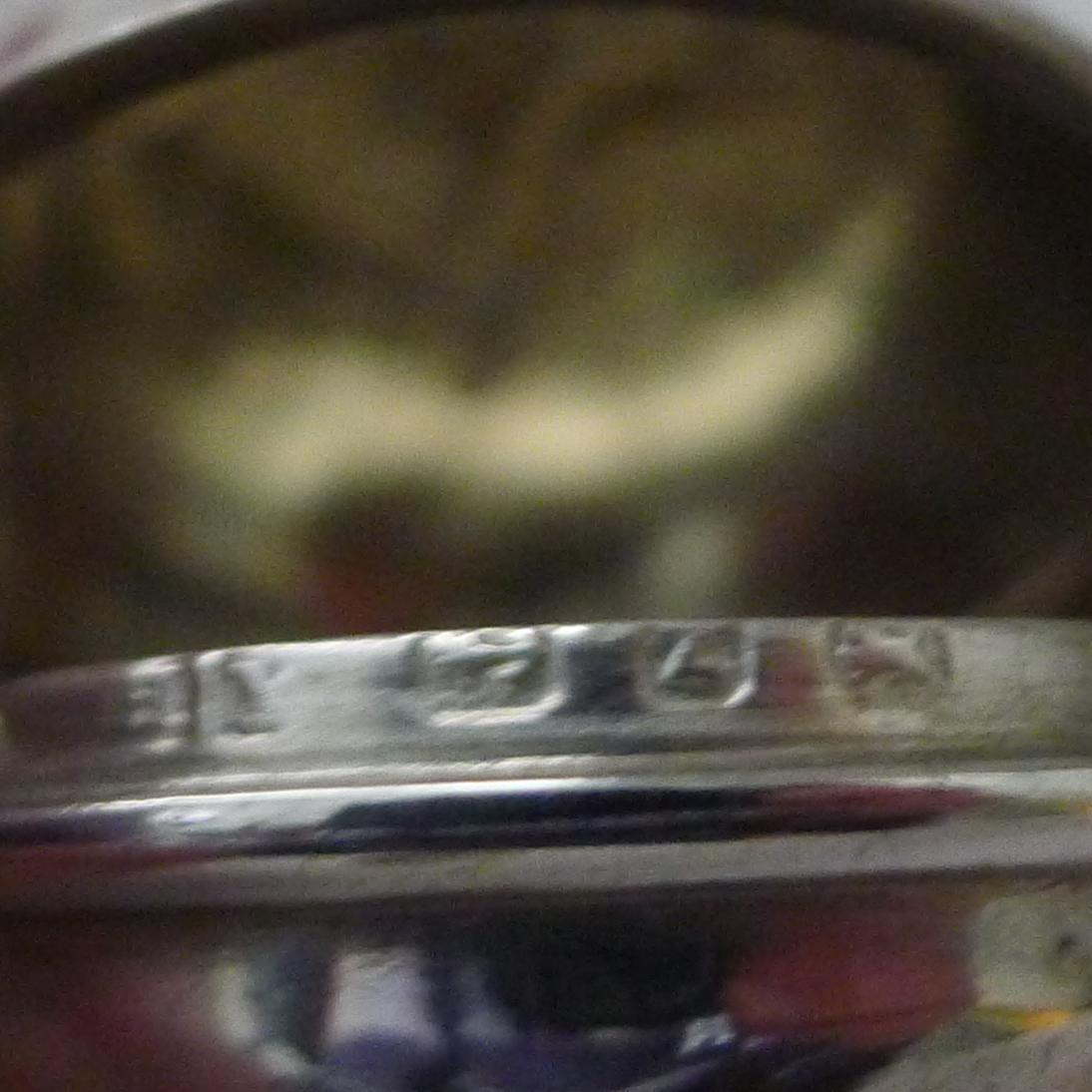 Flacon de parfum anglais victorien en argent sterling décoré d'un chérubin ou d'un ange  en vente 2