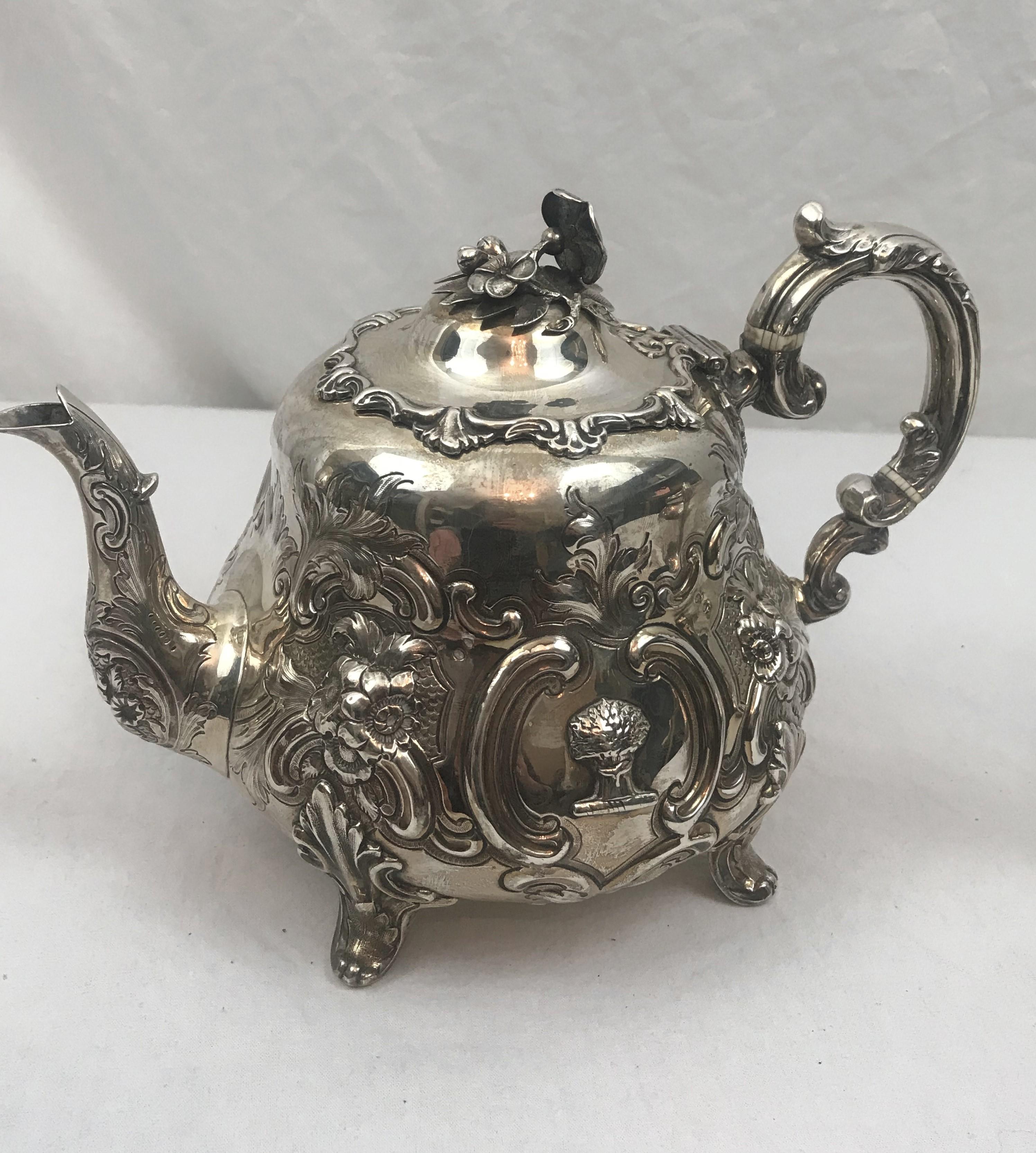 Repoussé Victorian English Sterling Silver Repousse Teapot, London 1855, William Hunter