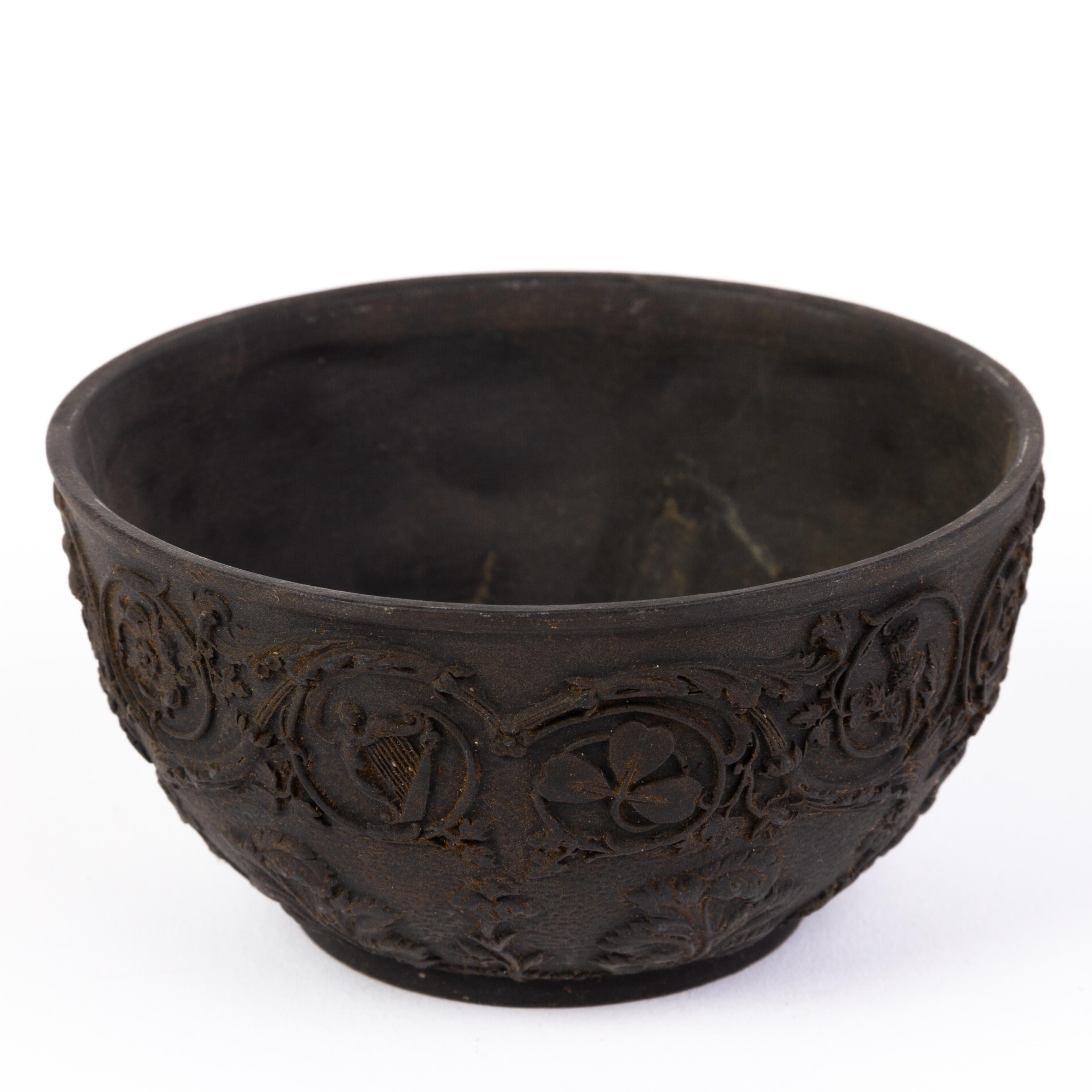 19th Century Victorian English Wedgwood Black Basalt Bas Relief Arabesque Bowl