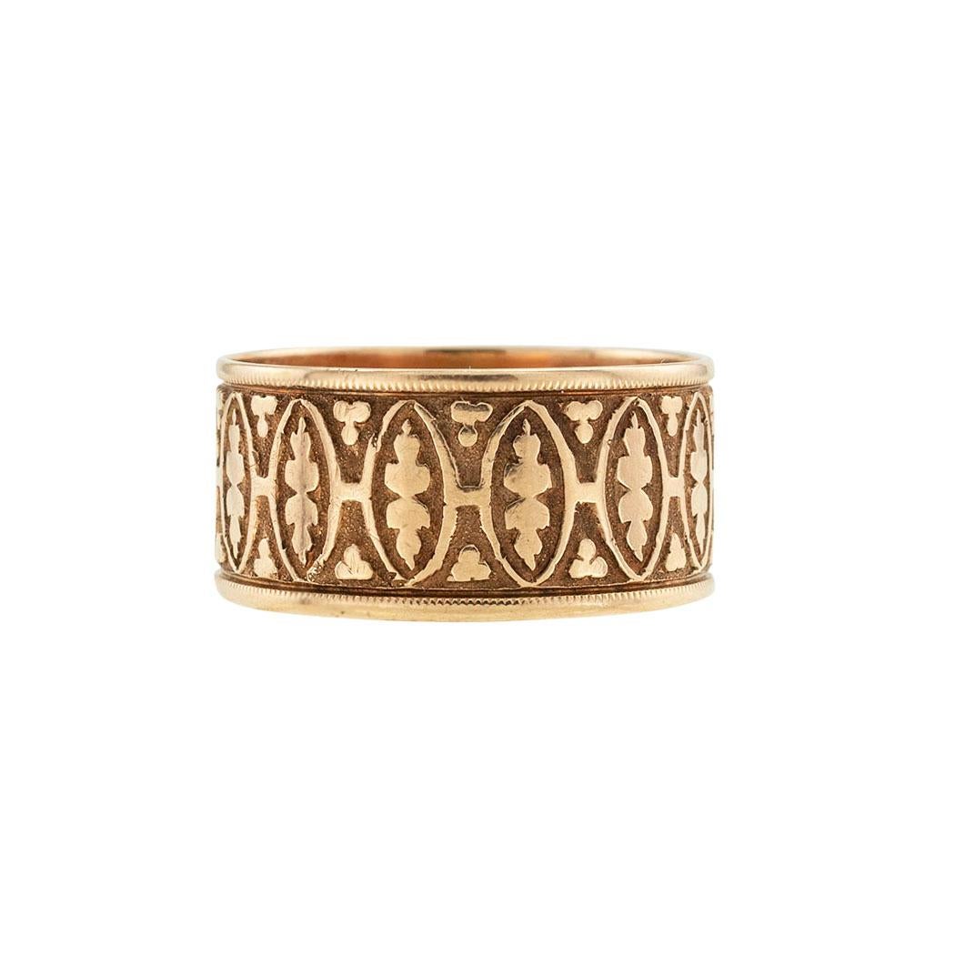 Women's or Men's Victorian Engraved Gold Wedding Band For Sale