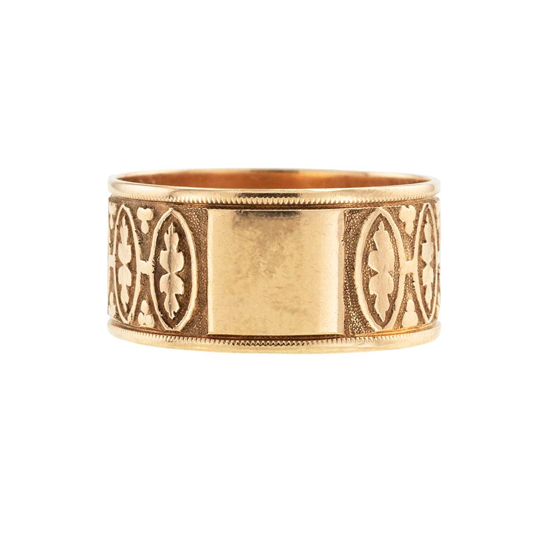 Victorian Engraved Gold Wedding Band For Sale 1