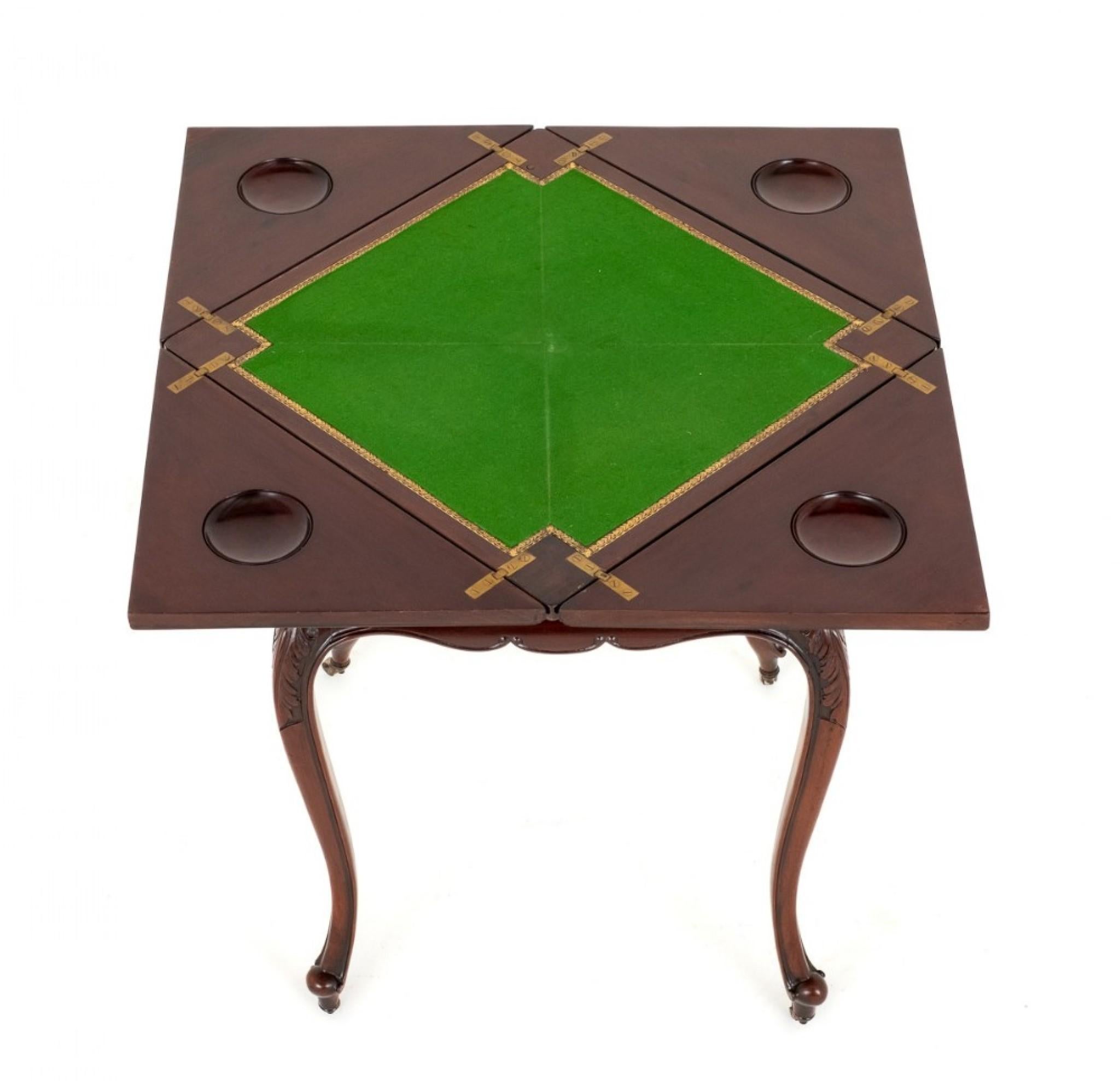 Table à cartes de jeu victorienne ancienne en acajou de style « enveloppe », 1890 Bon état - En vente à Potters Bar, GB