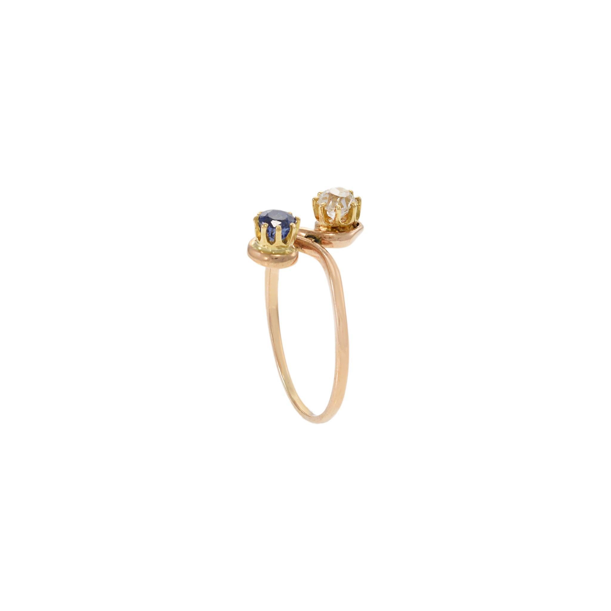 Bague à deux pierres en or jaune 10KT, diamants et saphirs, époque victorienne Pour femmes en vente