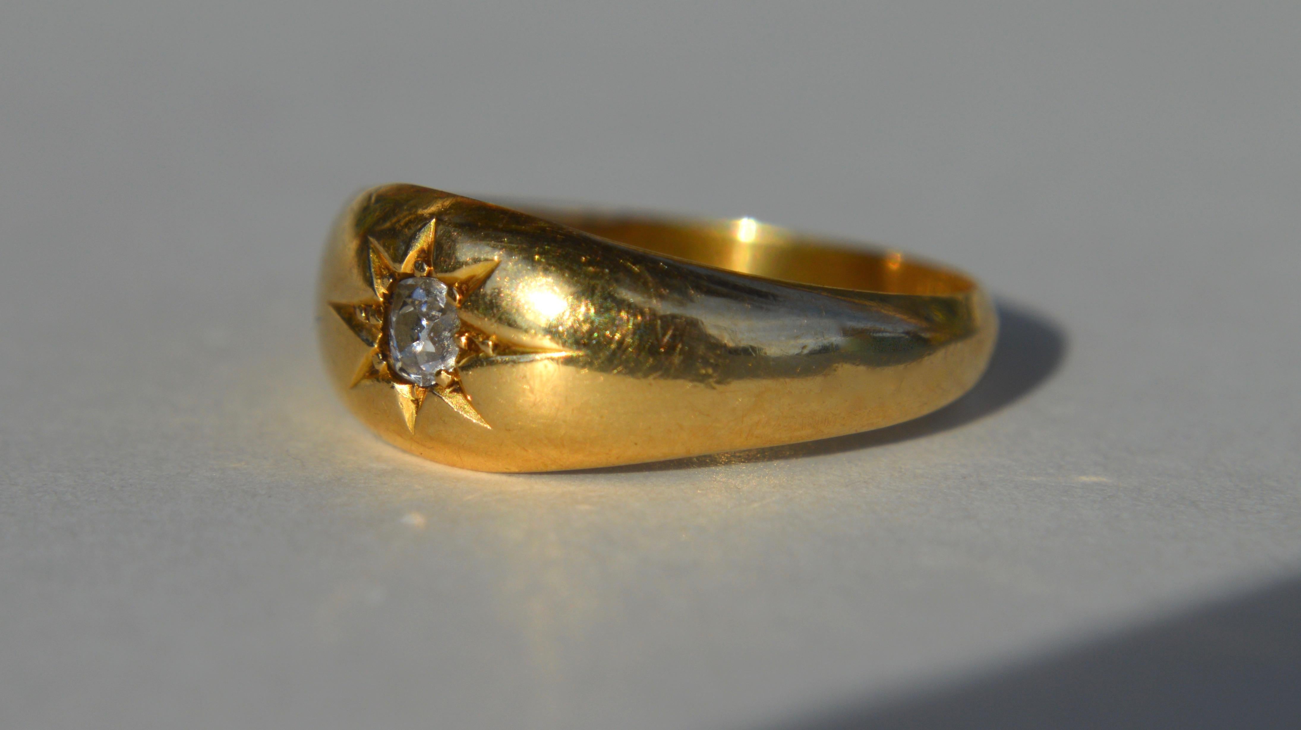 25 karat gold ring