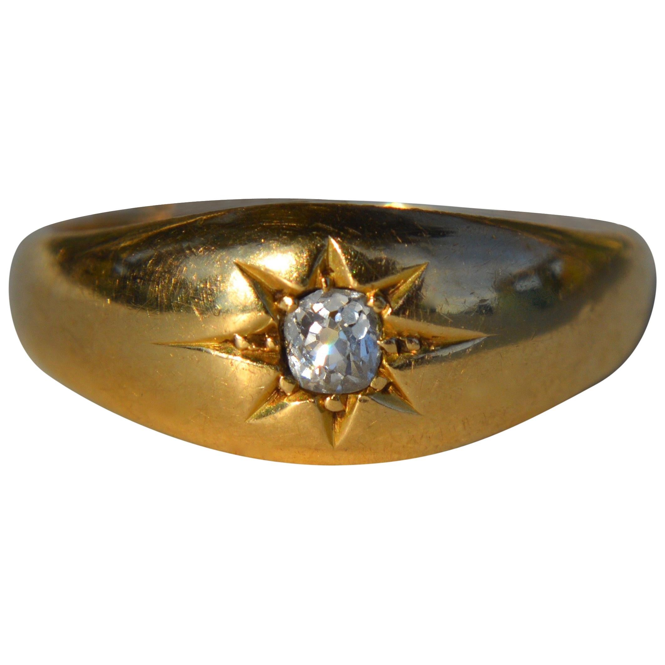 Victorian Era .25 Carat Minecut Diamond 18 Karat Gold Gypsy Set Ring