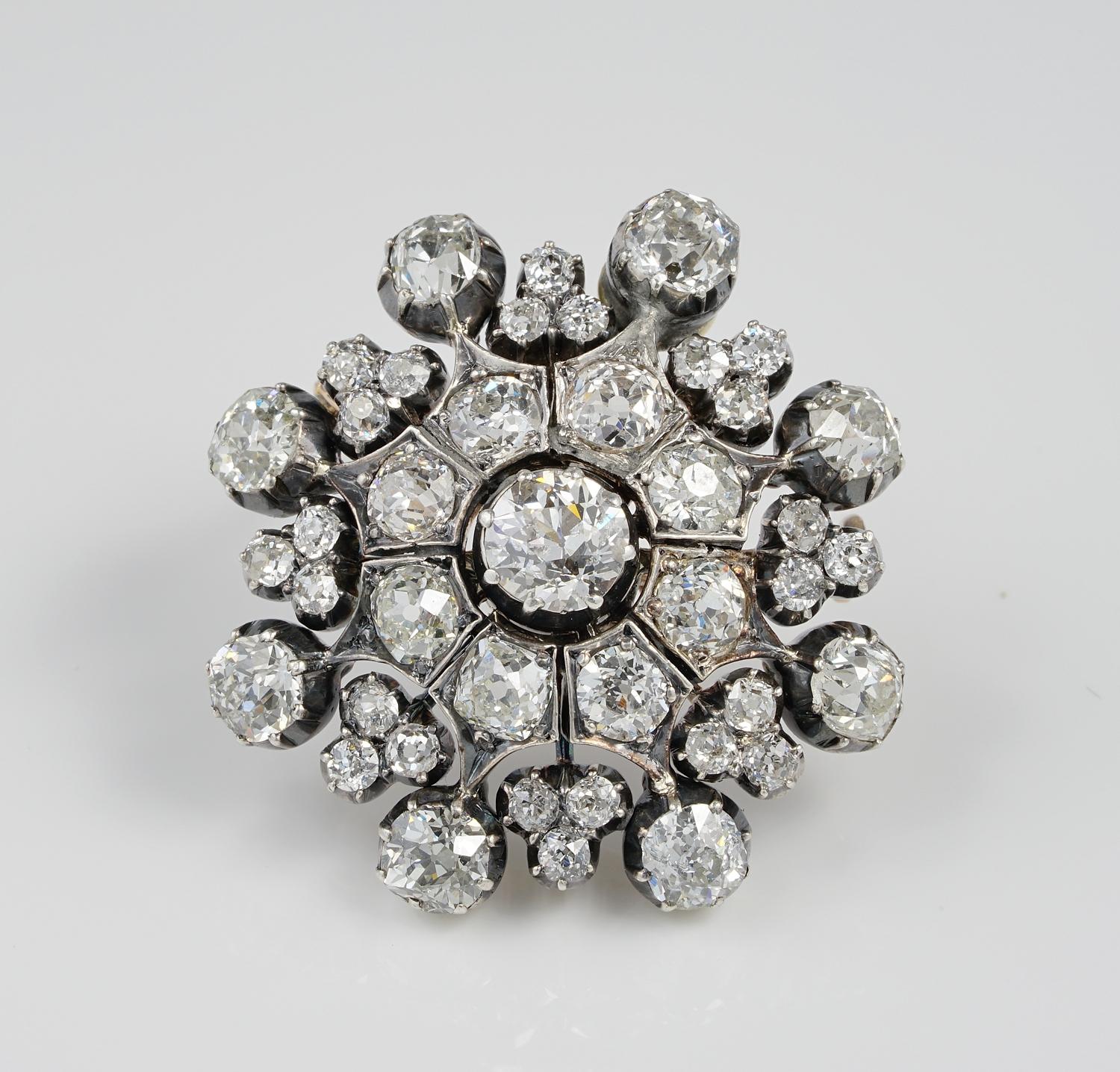 Victorian Era 13.50 Carat Old Cut Diamond Rare Brooch Pendant In Good Condition For Sale In Napoli, IT
