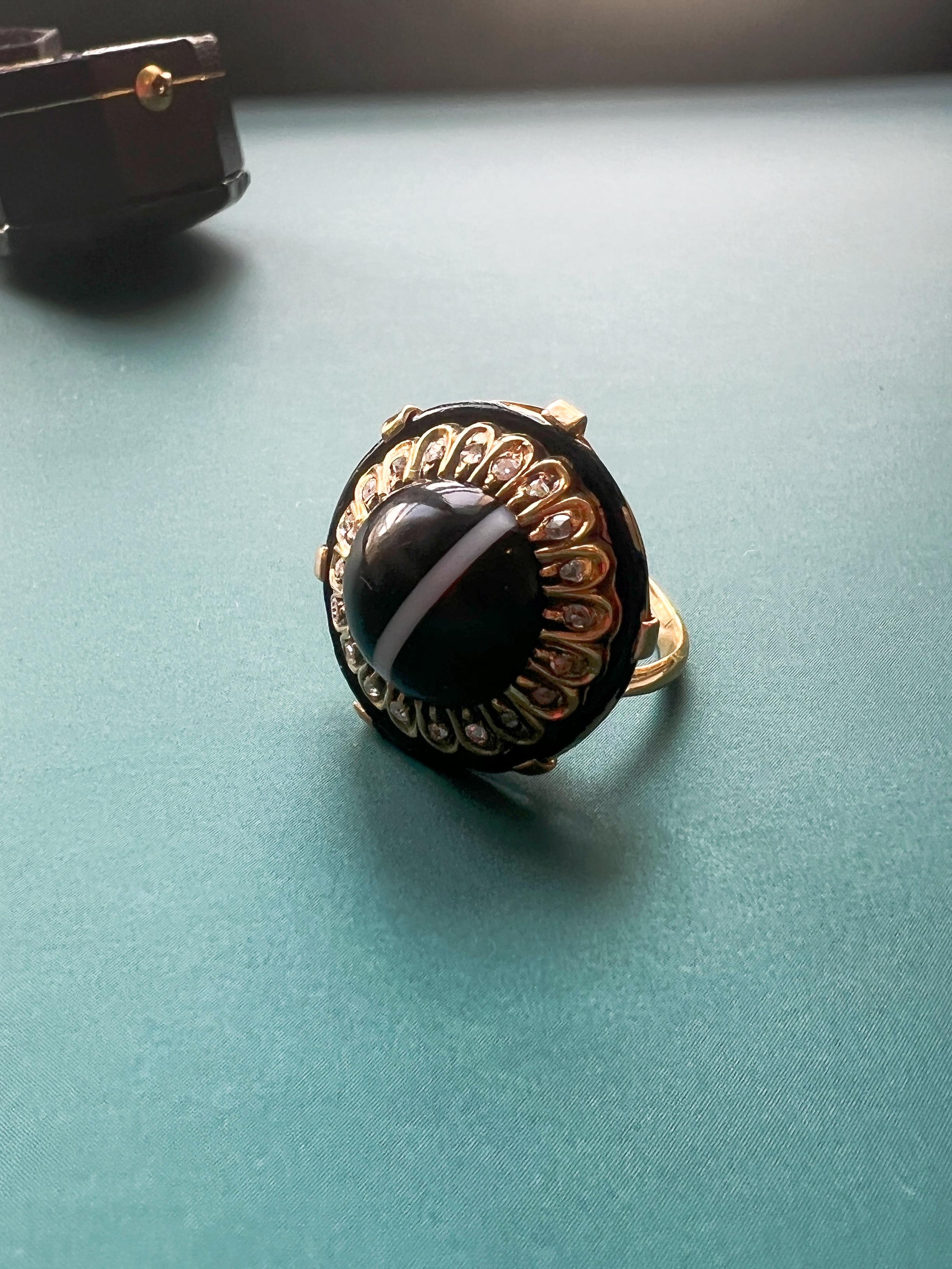 Victorian Era 18k Gold Banded Agate Diamond Statement Ring For Sale 1