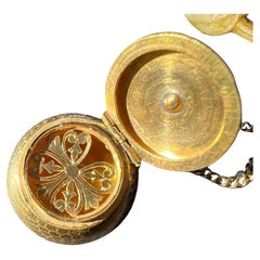 Viktorianische Ära 18 Karat Gold Parfümkasten-Anhänger mit Vinaigrette-Anhänger, Medaillon-Anhänger