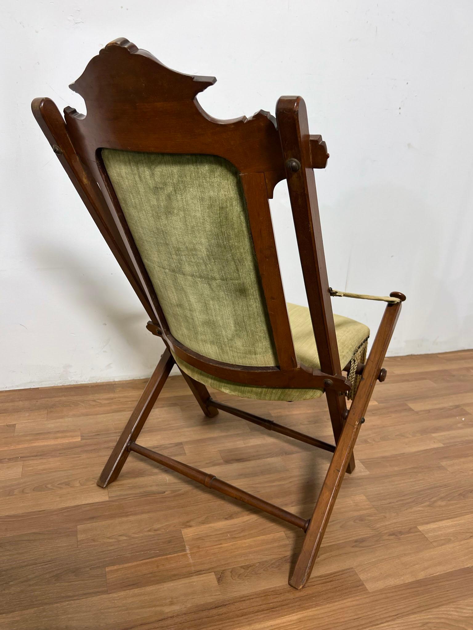 Viktorianischer Kampagnenstuhl mit Ottomane mit Deckel, um 1890 im Angebot 3