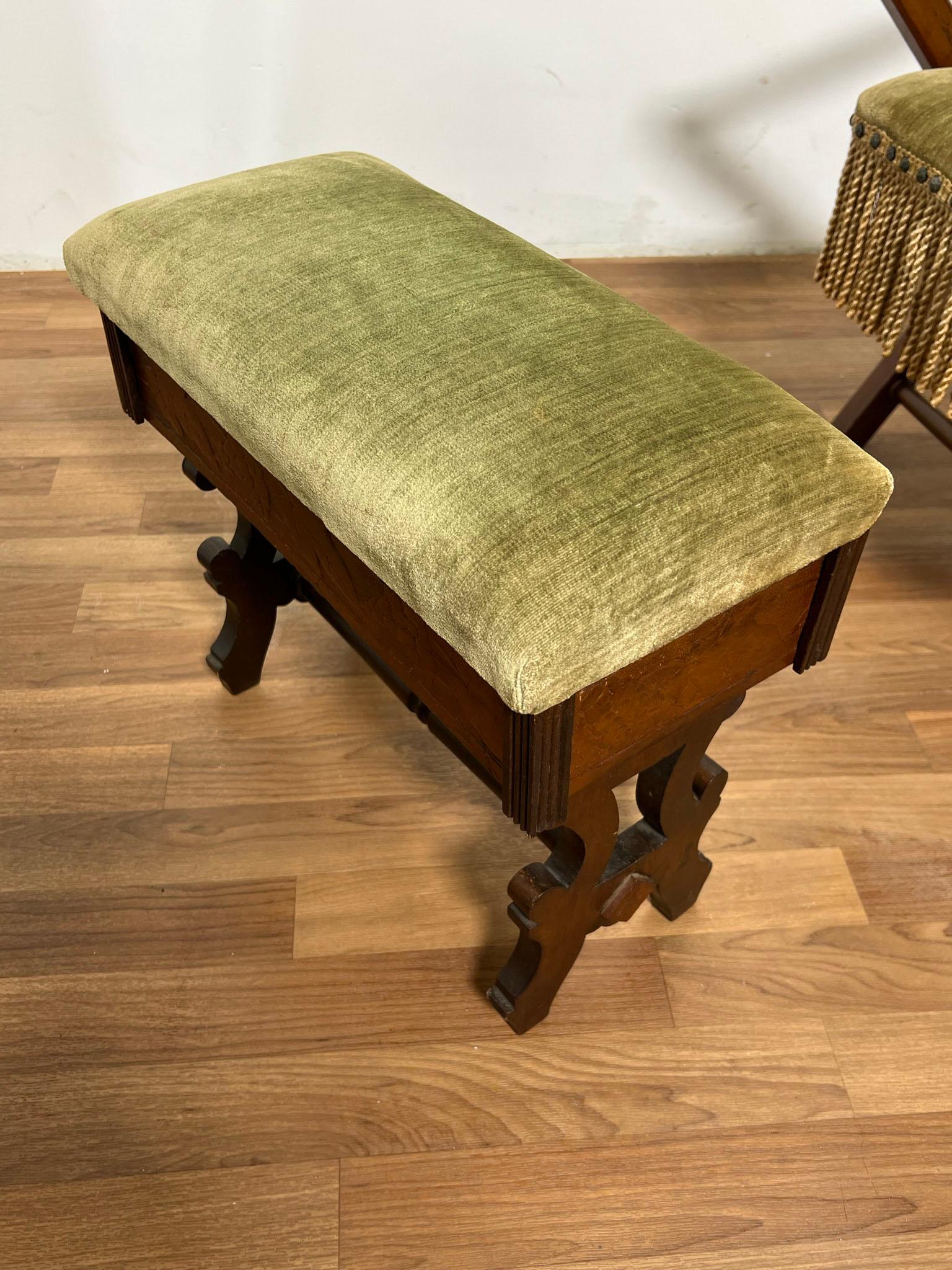 Victorian Era Campaign Chair with Lidded Ottoman, circa 1890s For Sale 10