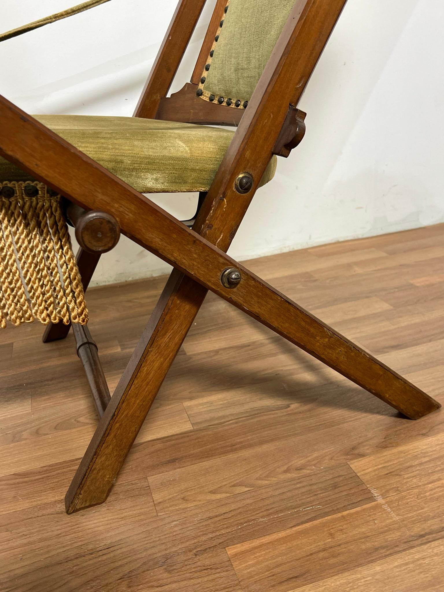 Late 19th Century Victorian Era Campaign Chair with Lidded Ottoman, circa 1890s For Sale