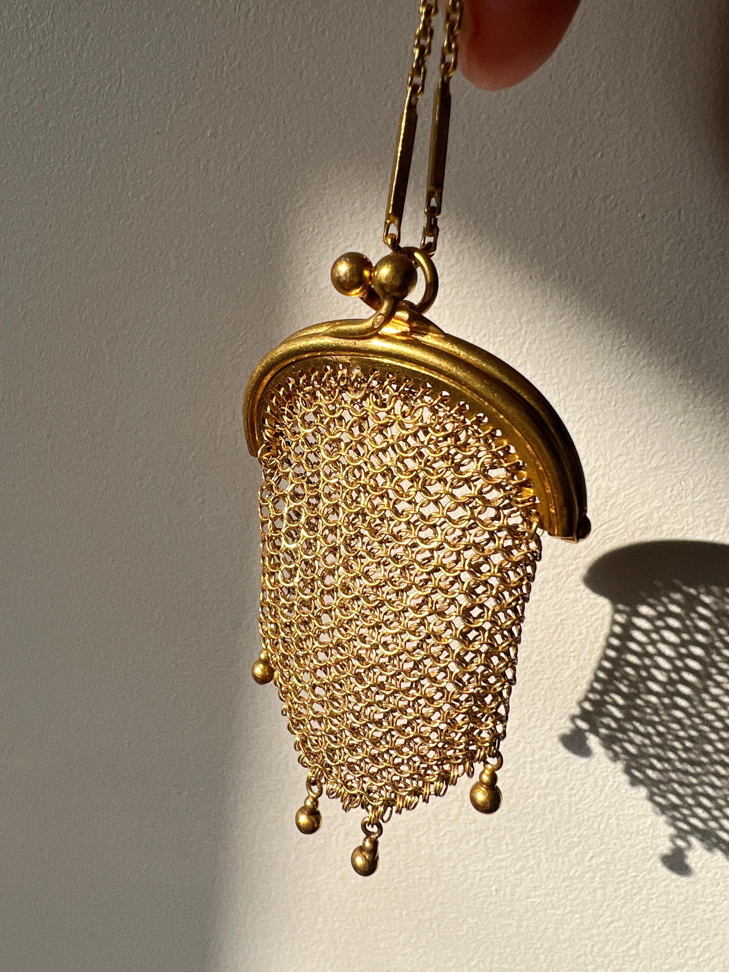 Victorian Era French Antique 18k Gold Woven Purse 