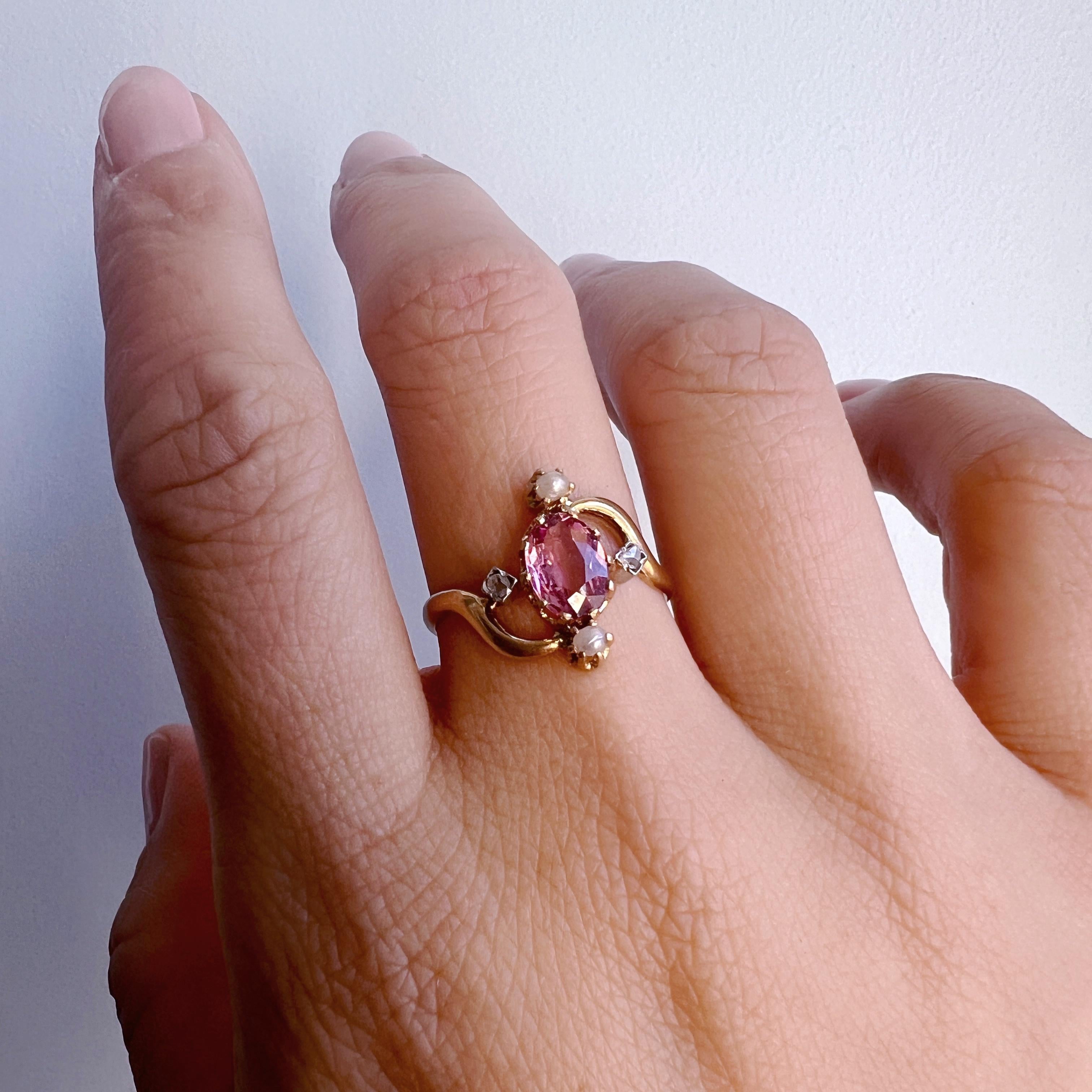 Women's or Men's Victorian era French work 18K gold pink tourmaline diamond ring