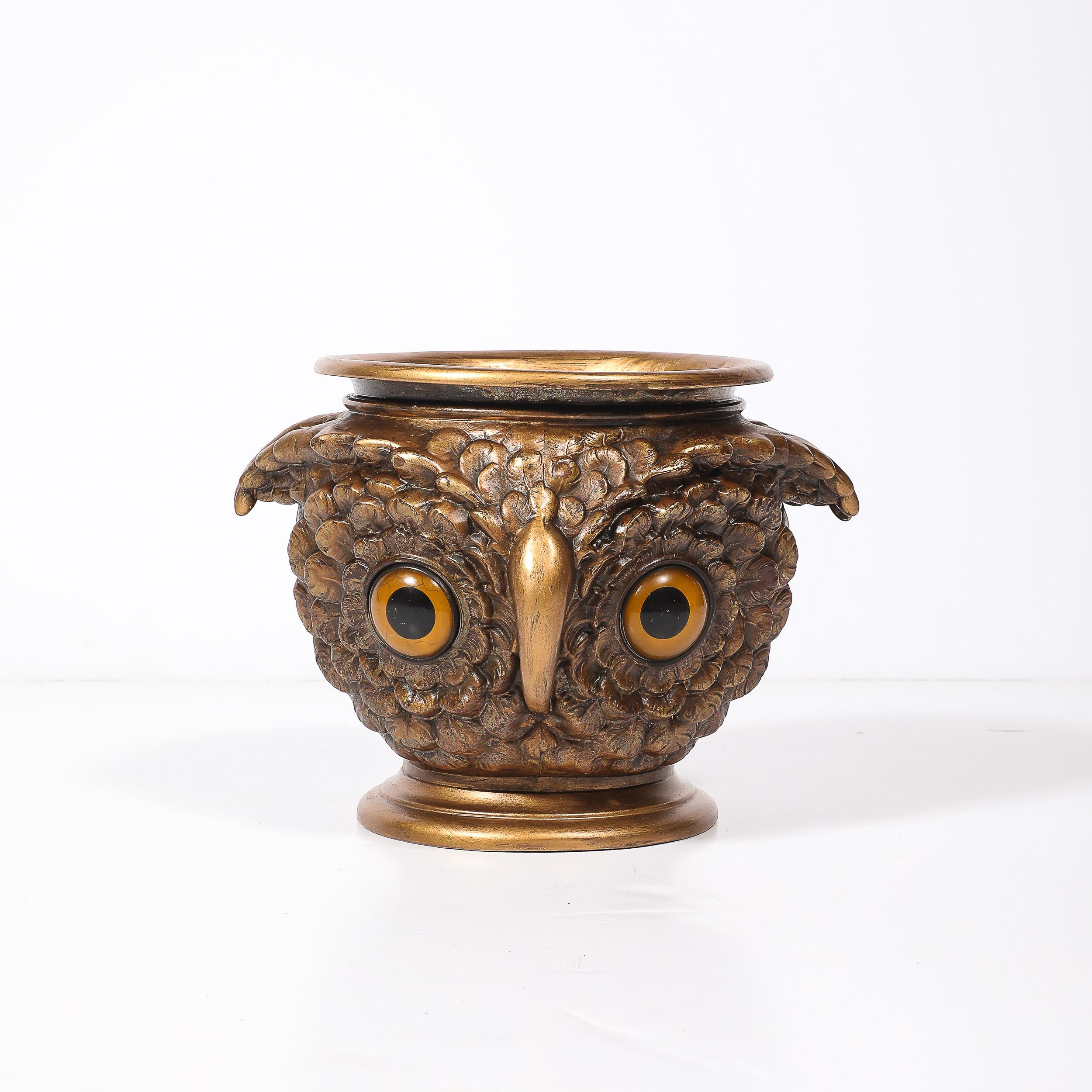 Fine XIX secolo Gufo Jardiniere in bronzo dorato e vetro di epoca vittoriana in vendita
