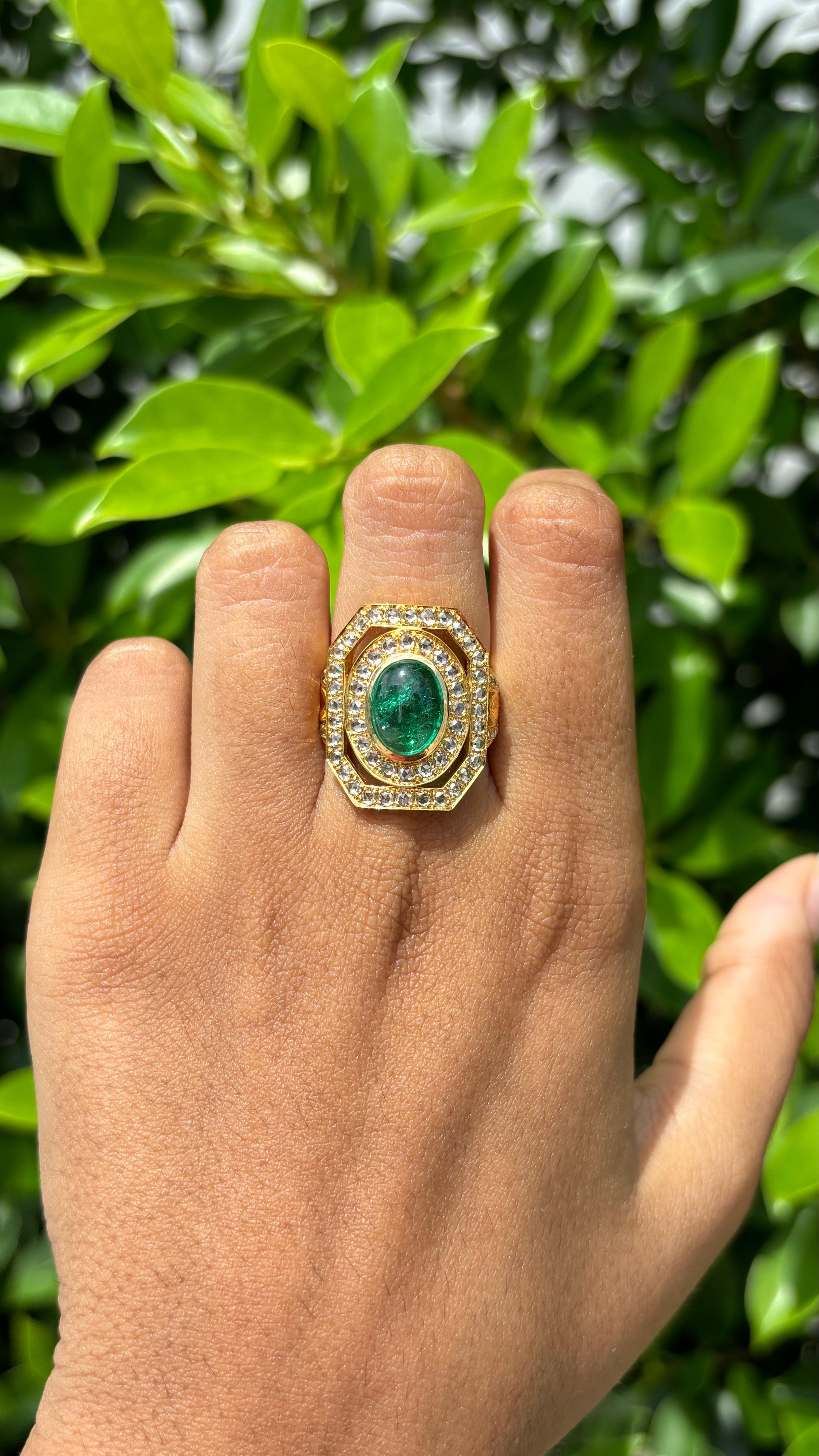 Victorian Era inspired 2.70ct Cabochon Emerald & Rose-cut Diamonds 18K Gold Ring For Sale 4