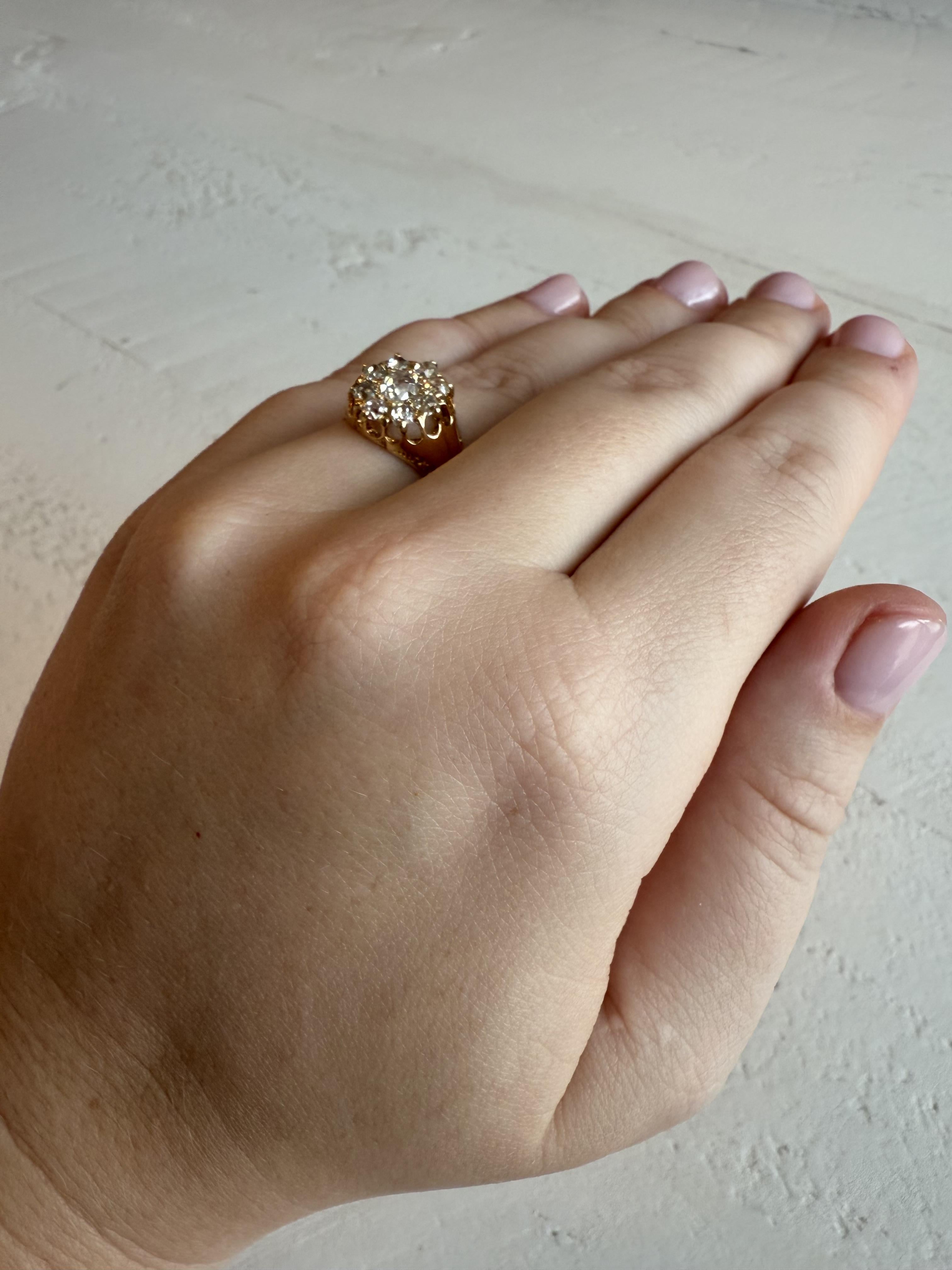 Victorien Bague d'époque victorienne en or rose 18 carats avec diamants taillés à l'ancienne en vente