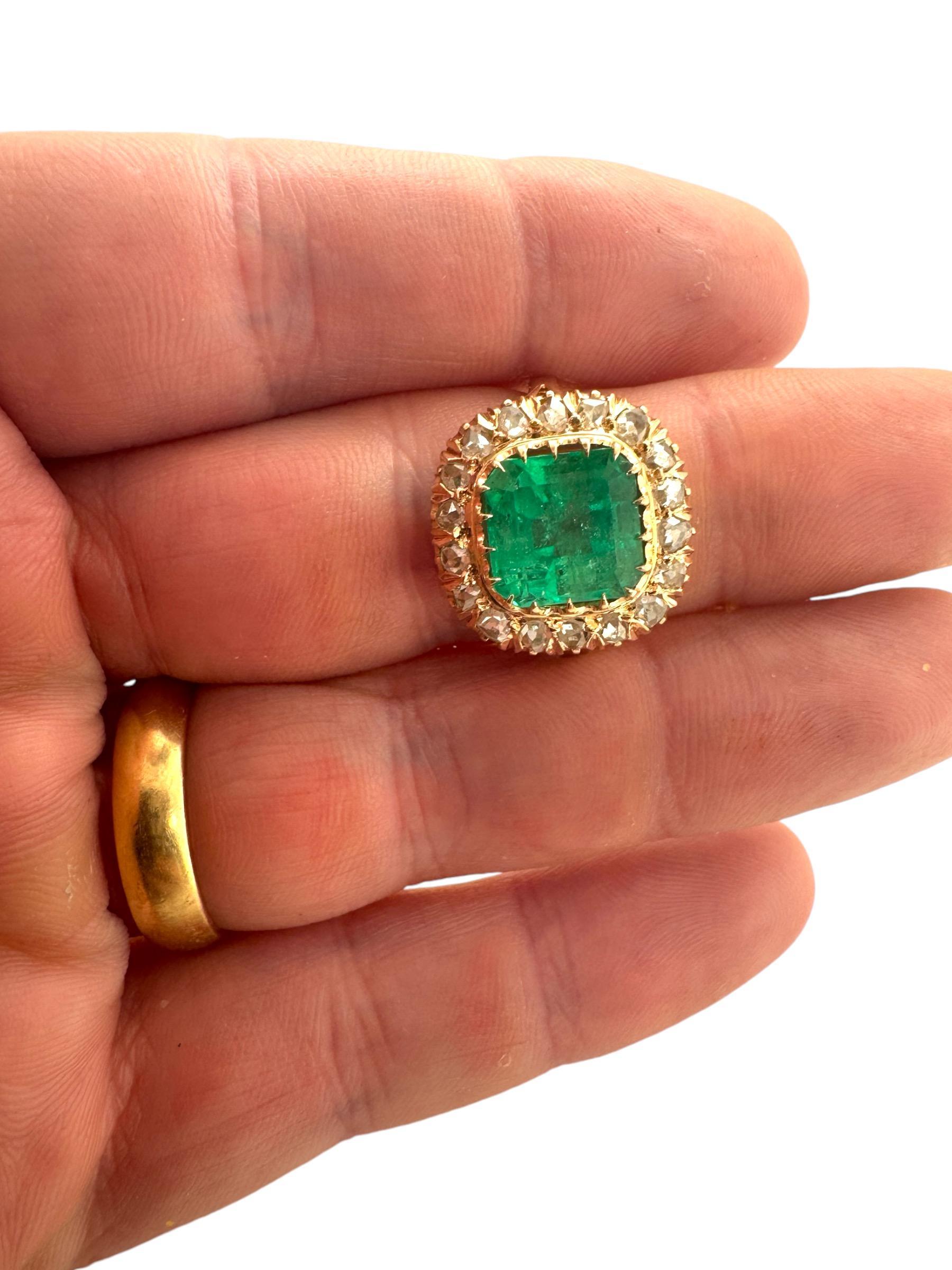 Victorian Era Rose Gold Colombian Emerald & Rose Cut Diamond Ring GIA For Sale 3