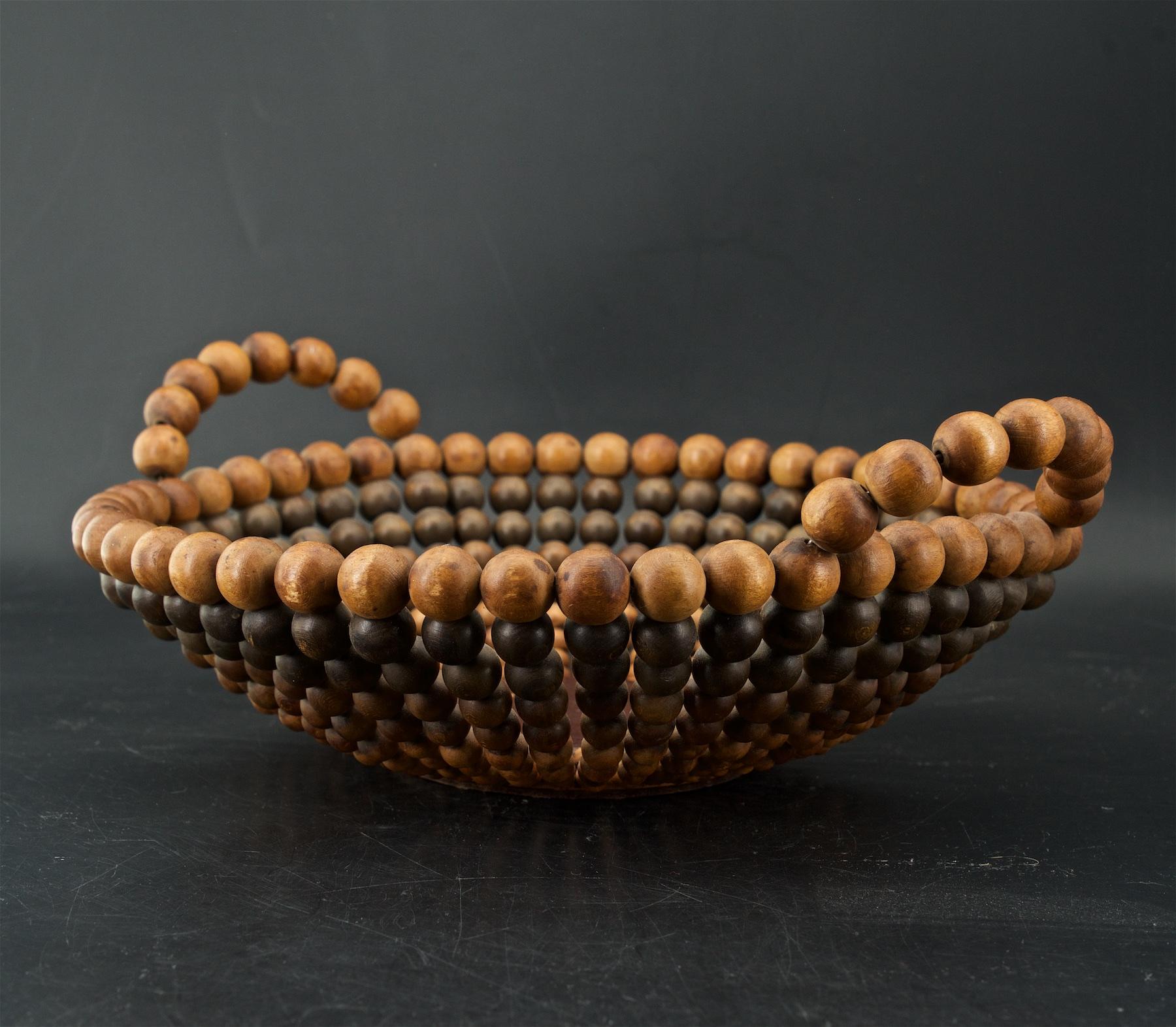 wooden bowl centerpiece