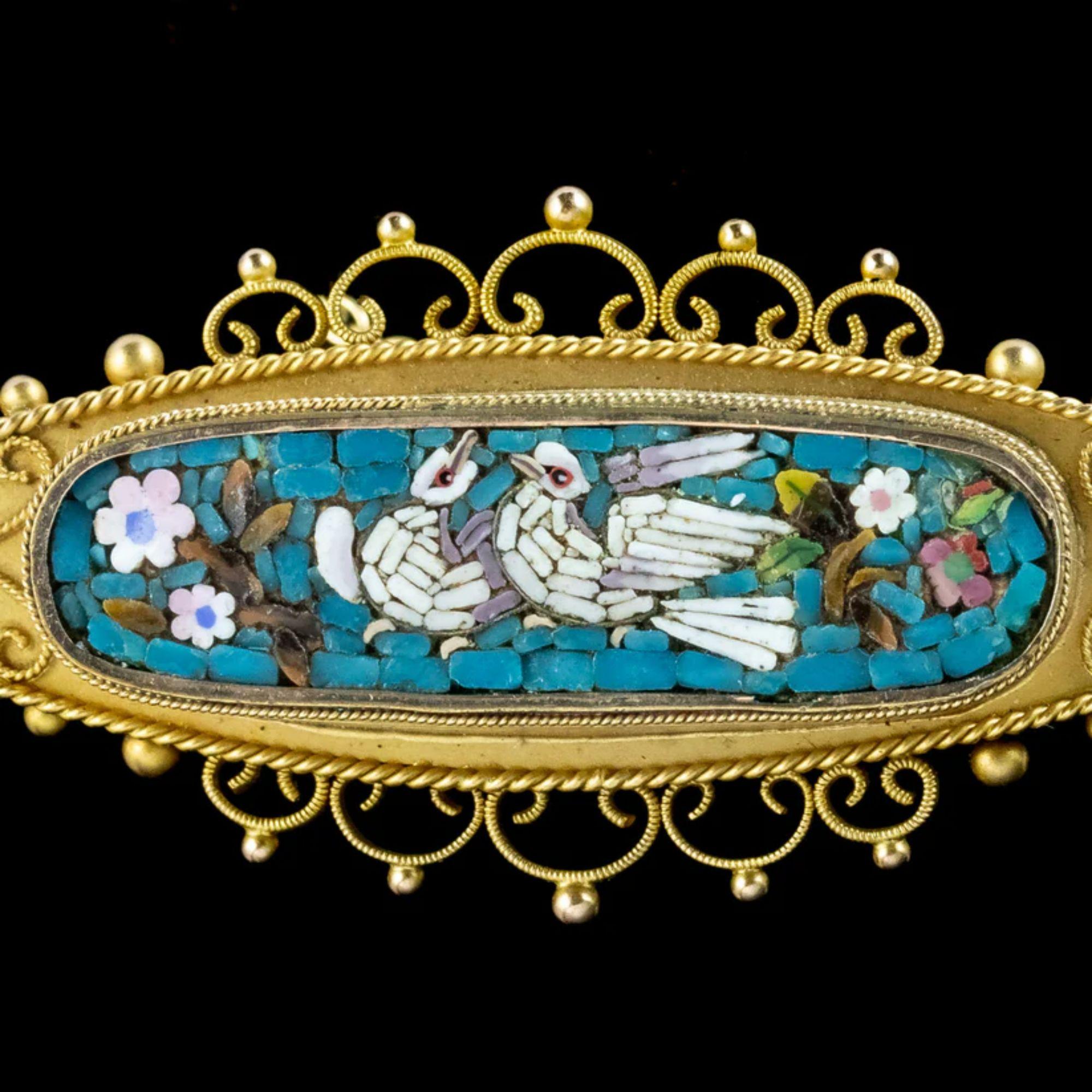 Viktorianische etruskische Mikro-Mosaik-Tauben-Brosche aus 15-karätigem Gold, um 1860 - 1880 im Angebot 1