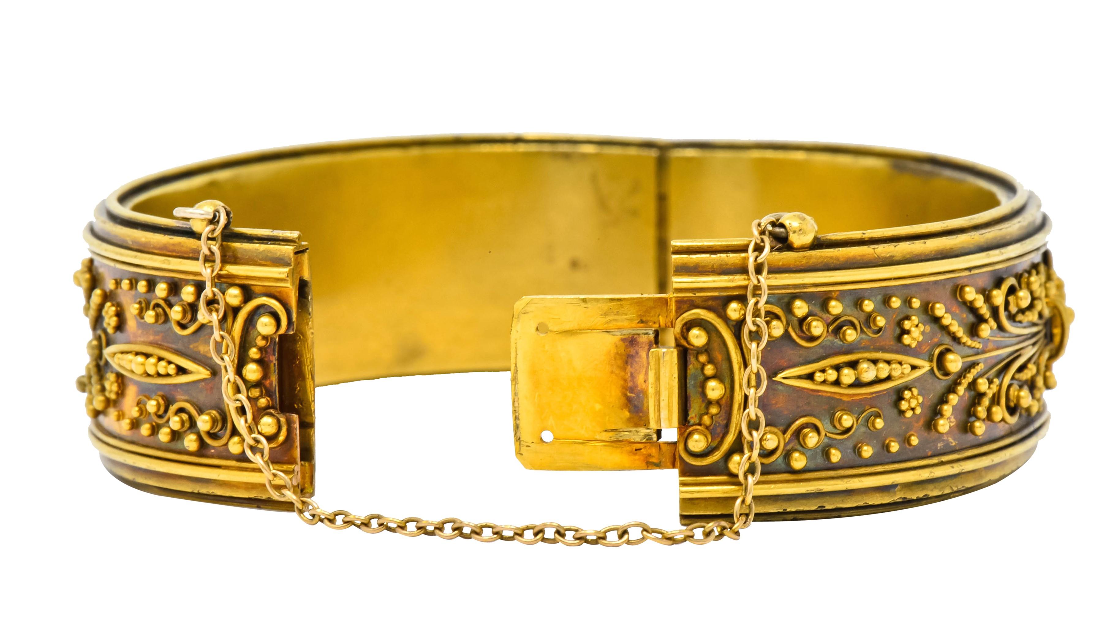 Victorian Etruscan Revival 14 Karat Gold Floral Bangle Bracelet, circa 1870 3