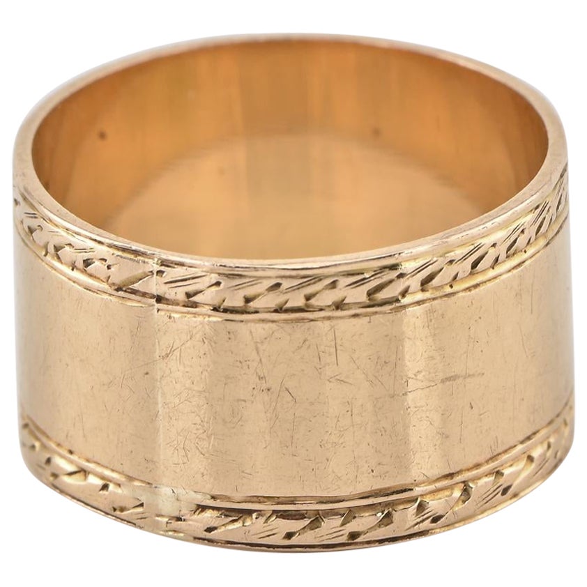 Fascia nuziale larga in oro 18 KT di epoca vittoriana e revival etrusco in vendita