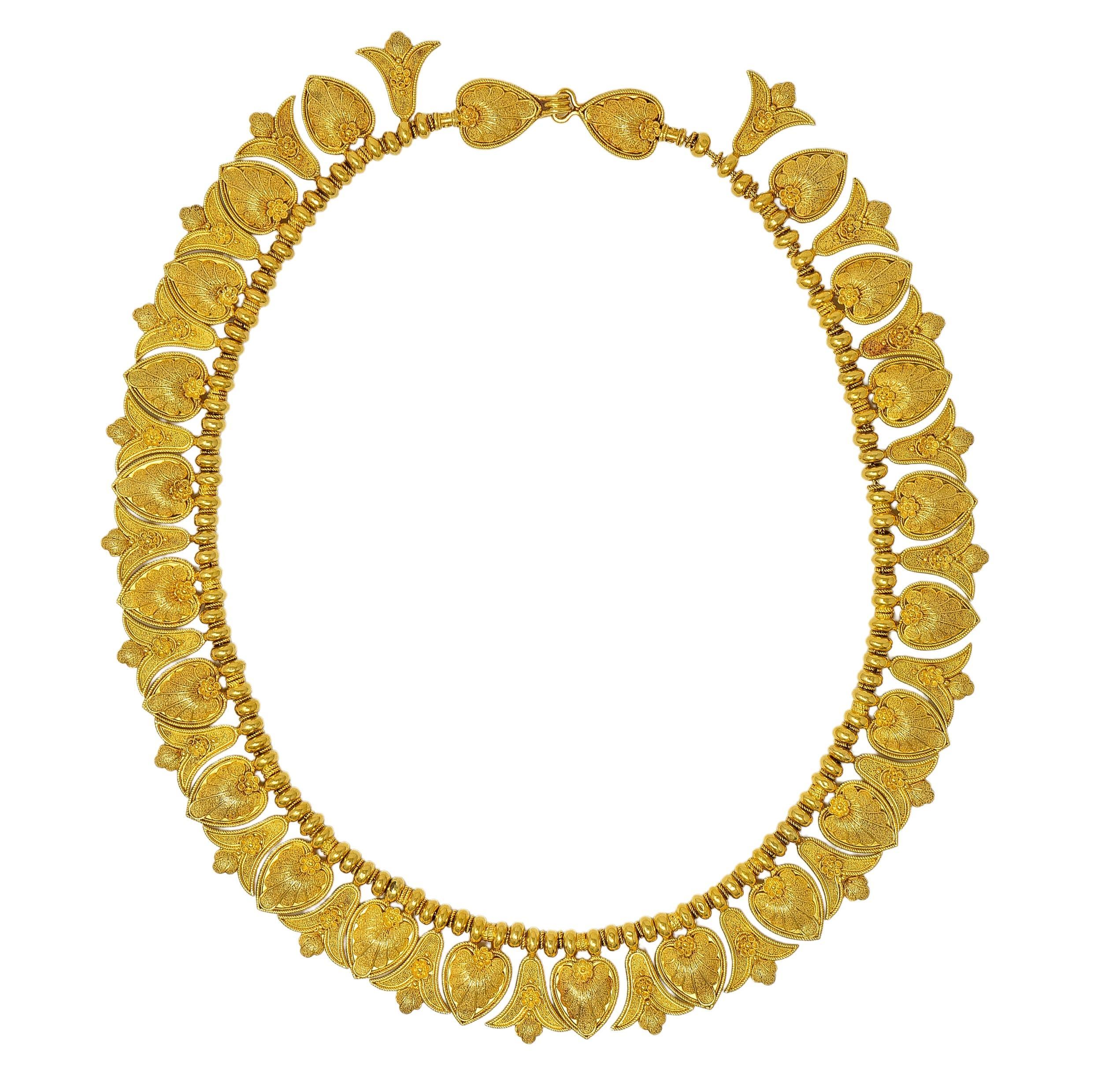 Vittoriano Collana vittoriana Etruscan Revival in oro 18 carati con frange di palme e loto in vendita